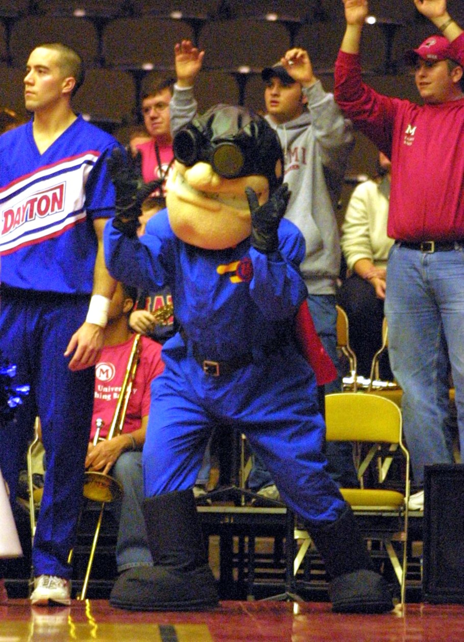 A shot of Rudy Flyer, the UD mascot.