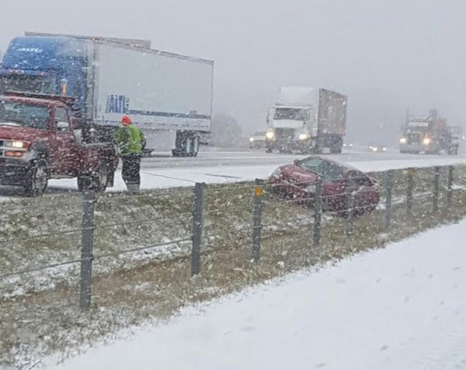 3 people are dead in a 40 car pileup near Lansing Michigan on Interstate 96.