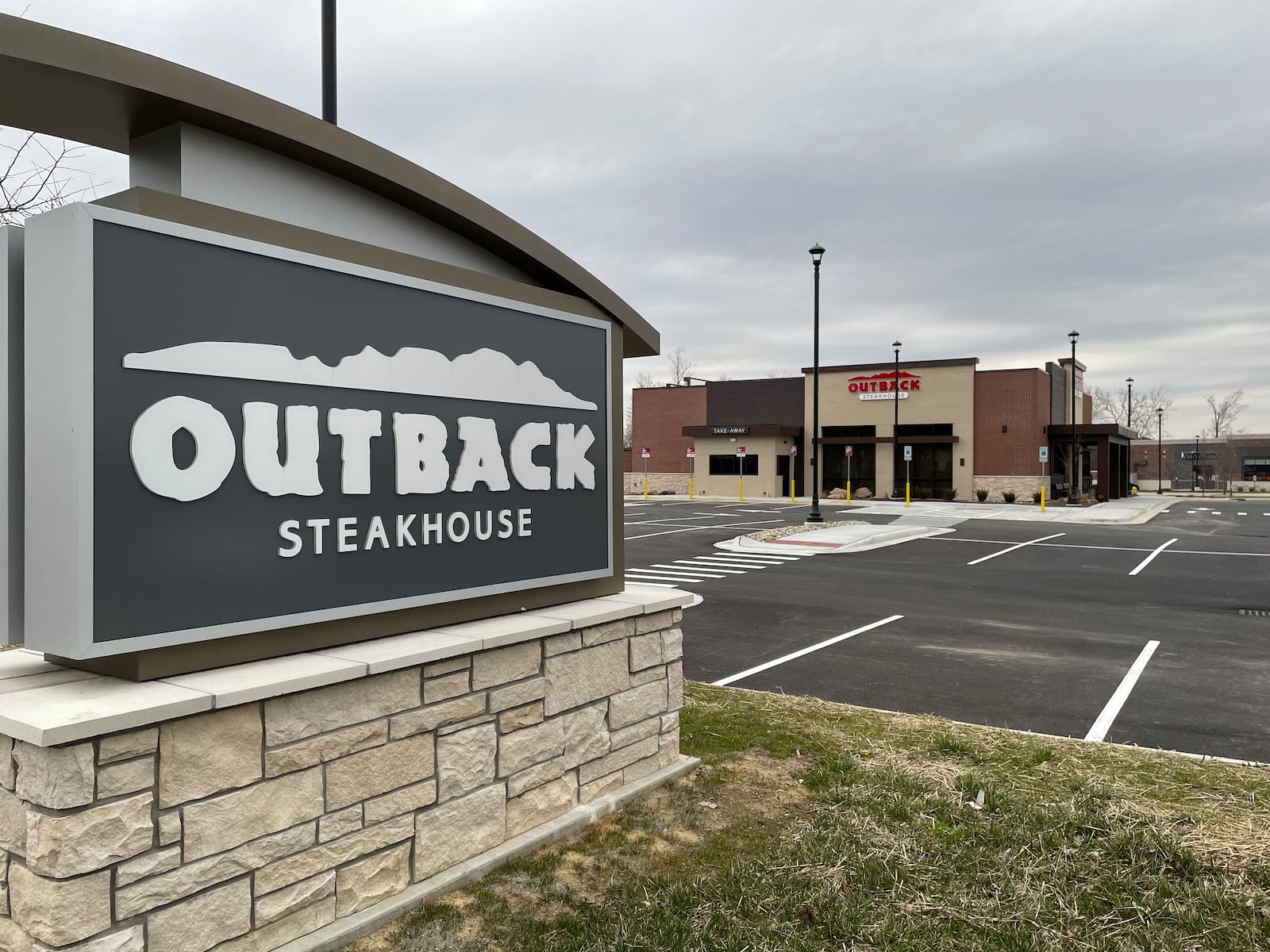 Outback Steakhouse is opening a new location at 5181 Cornerstone North Blvd. in Centerville on March 12. NATALIE JONES/STAFF