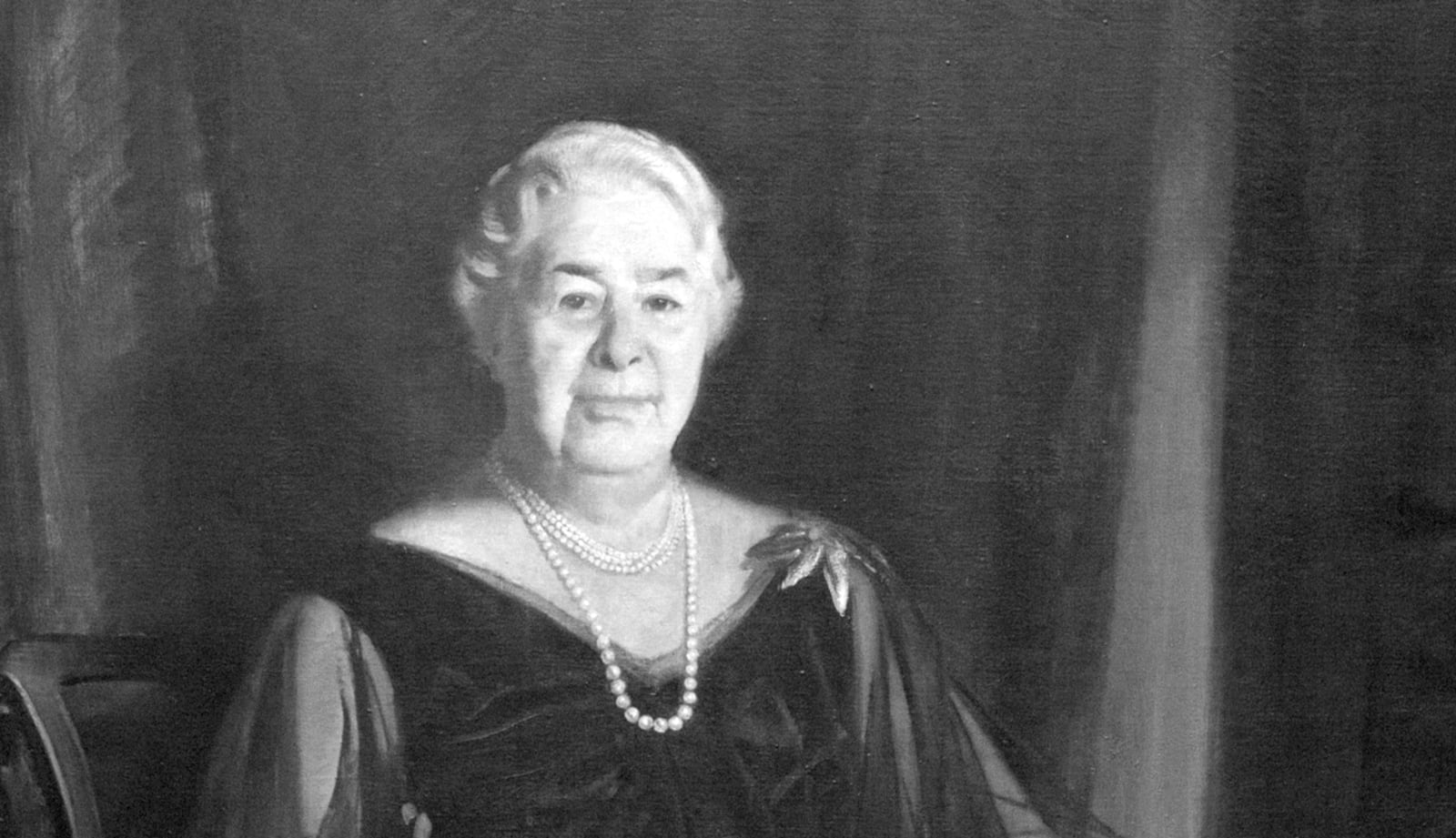 Julia Shaw Carnell helped finance the construction of the Dayton Art Institute.