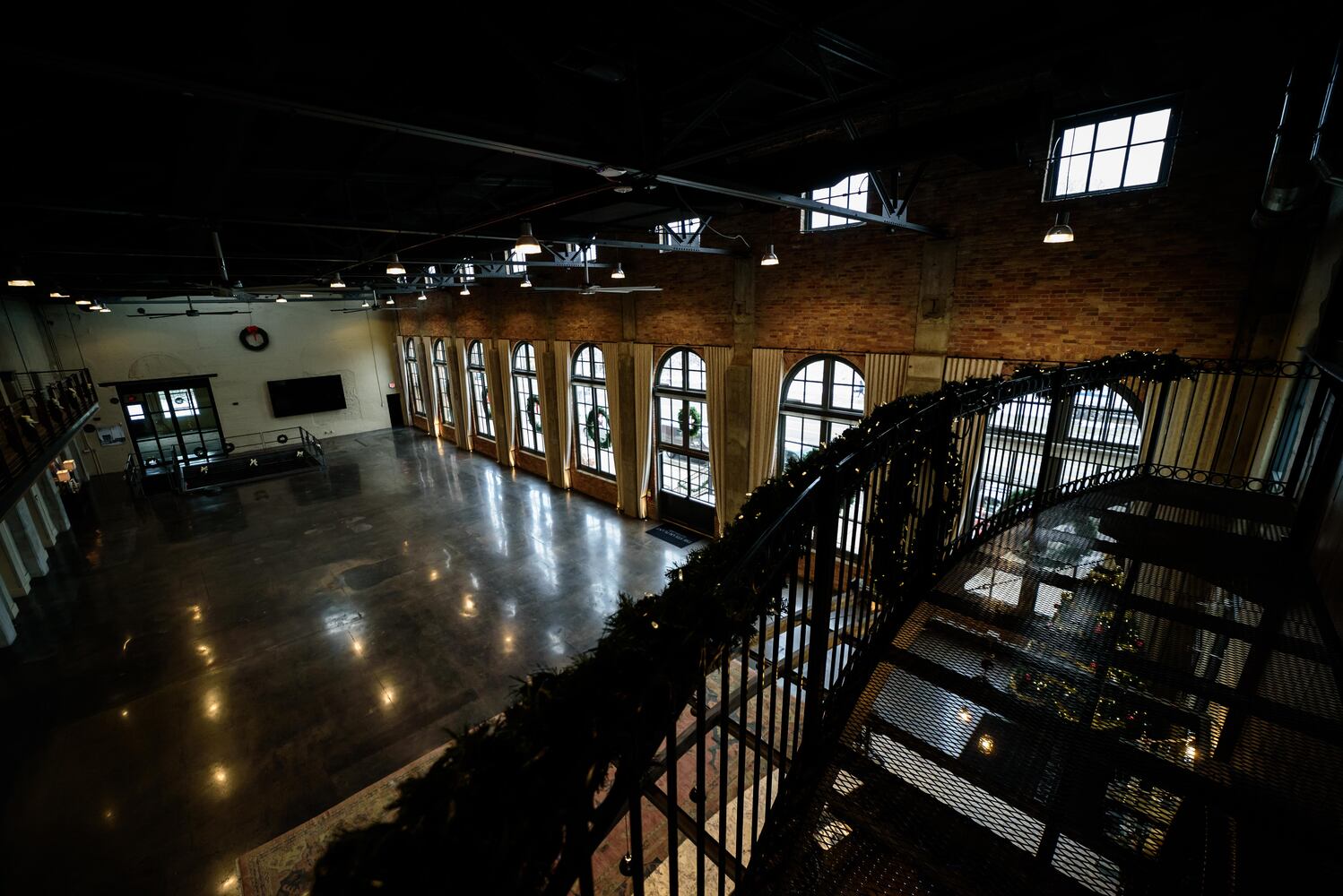 PHOTOS: Take a look at the Steam Plant all decorated for the holidays