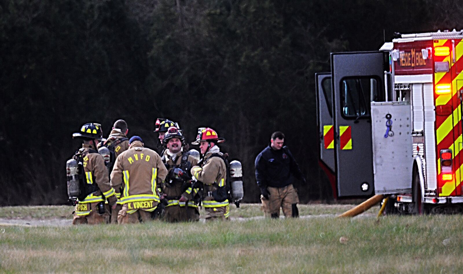 Fire at a factory on Business Parkway in Carlisle, March 5, 2018. MARSHALL GORBY/STAFF