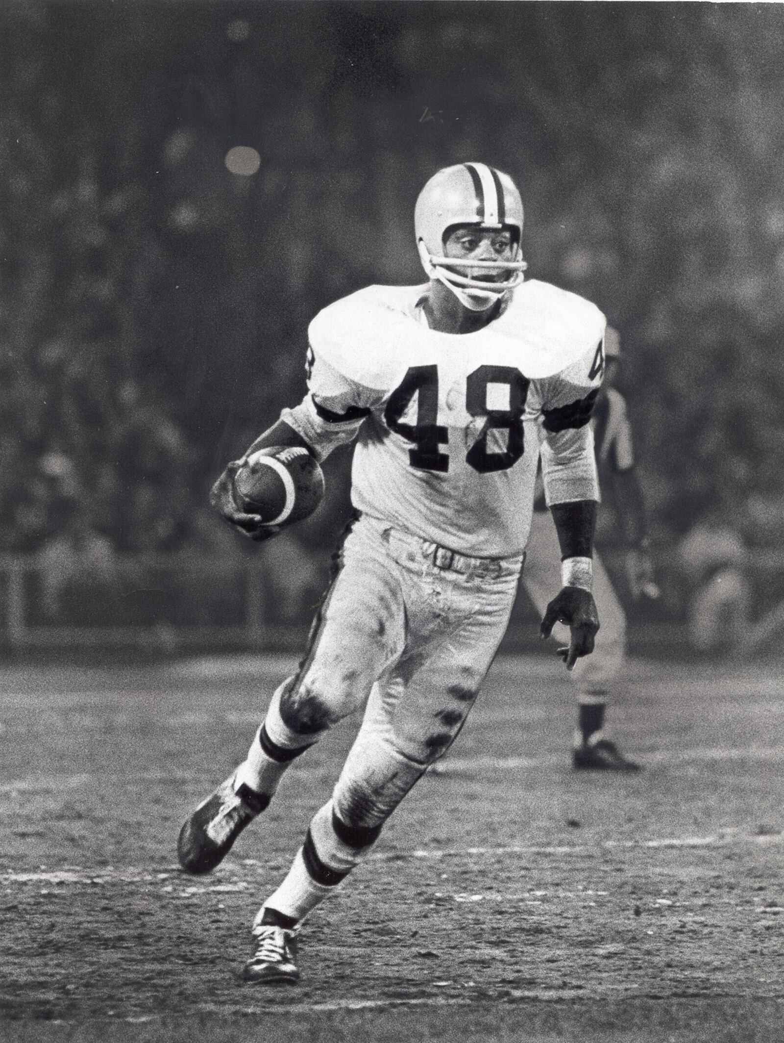 Ernie Green won an NFL Championship with the Cleveland Browns in 1964 and was a two-time Pro Bowl selection. Photos courtesy of Cleveland Browns