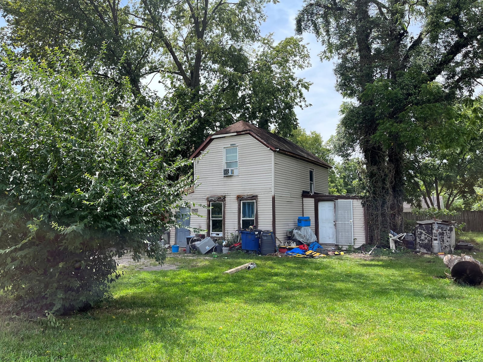 A renter in this home in Dayton recently faced eviction in Dayton Municipal Court but the case was later dismissed. CORNELIUS FROLIK / STAFF