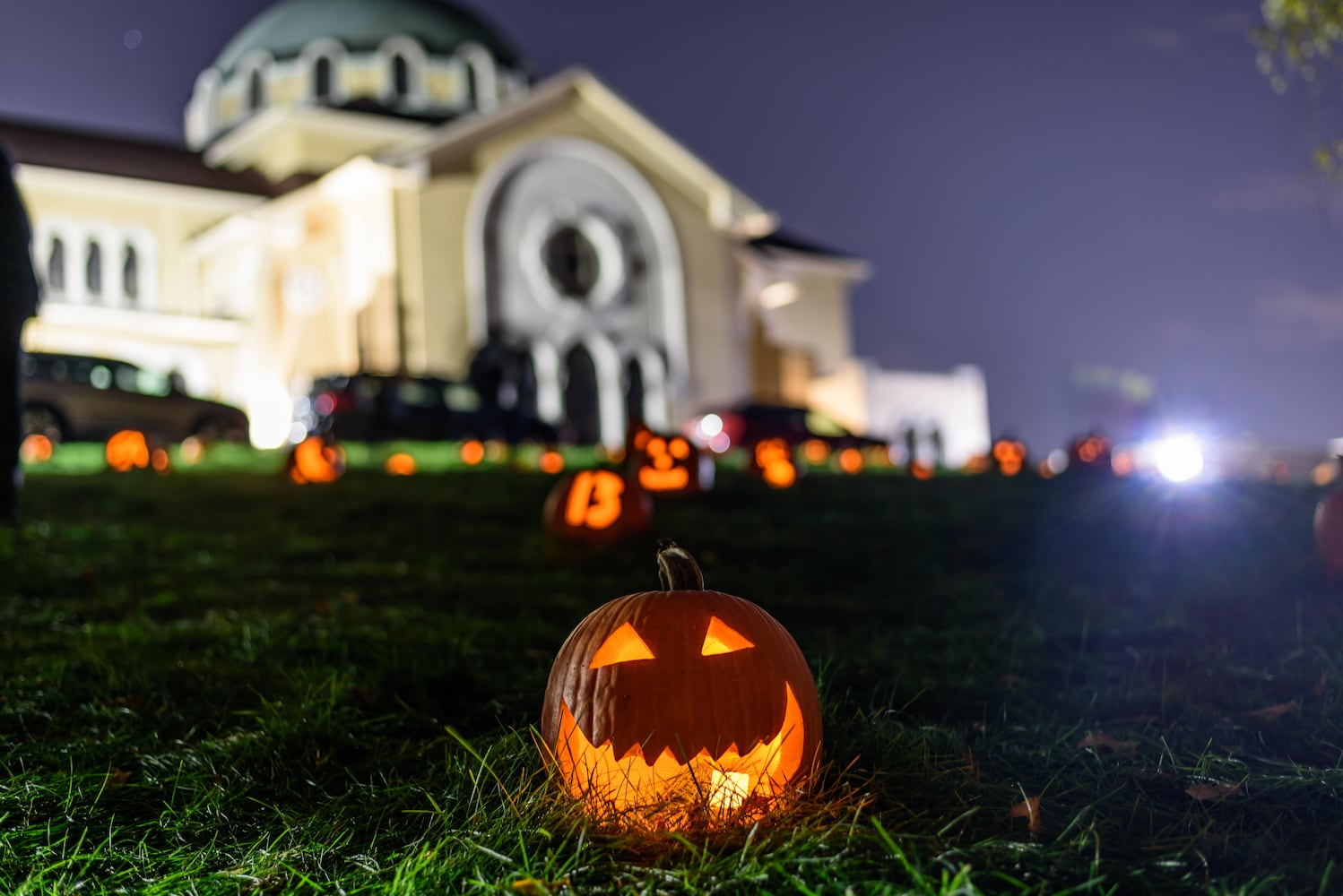 PHOTOS: The 30th annual Stoddard Avenue Pumpkin Glow