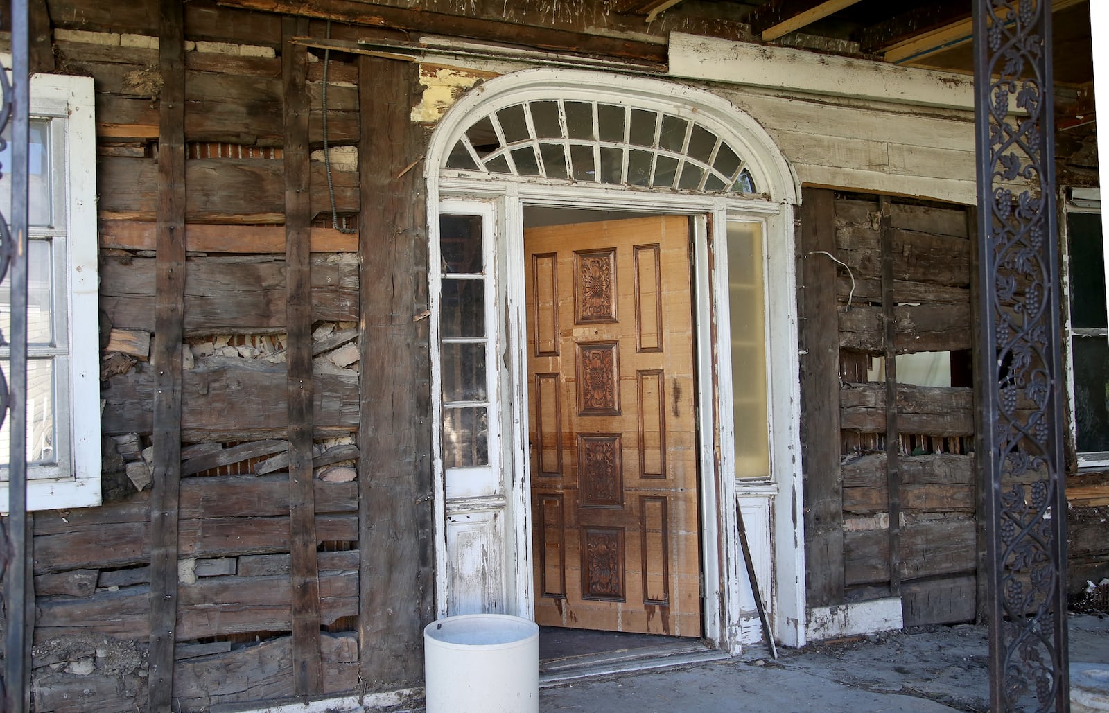 A log home in Harrison Twp. was recently rediscovered under layers of cedar and aluminum siding.  The home, at 2021 Gipsy Dr., is associated with tales that it was once the summer home of Levi Stanley, King of the Gypsies. Property records don’t verify the claim but they do record a name tied to the Stanley gypsy clan. Jerry Schutt, the owner, hopes someone can help preserve the home. LISA POWELL / STAFF