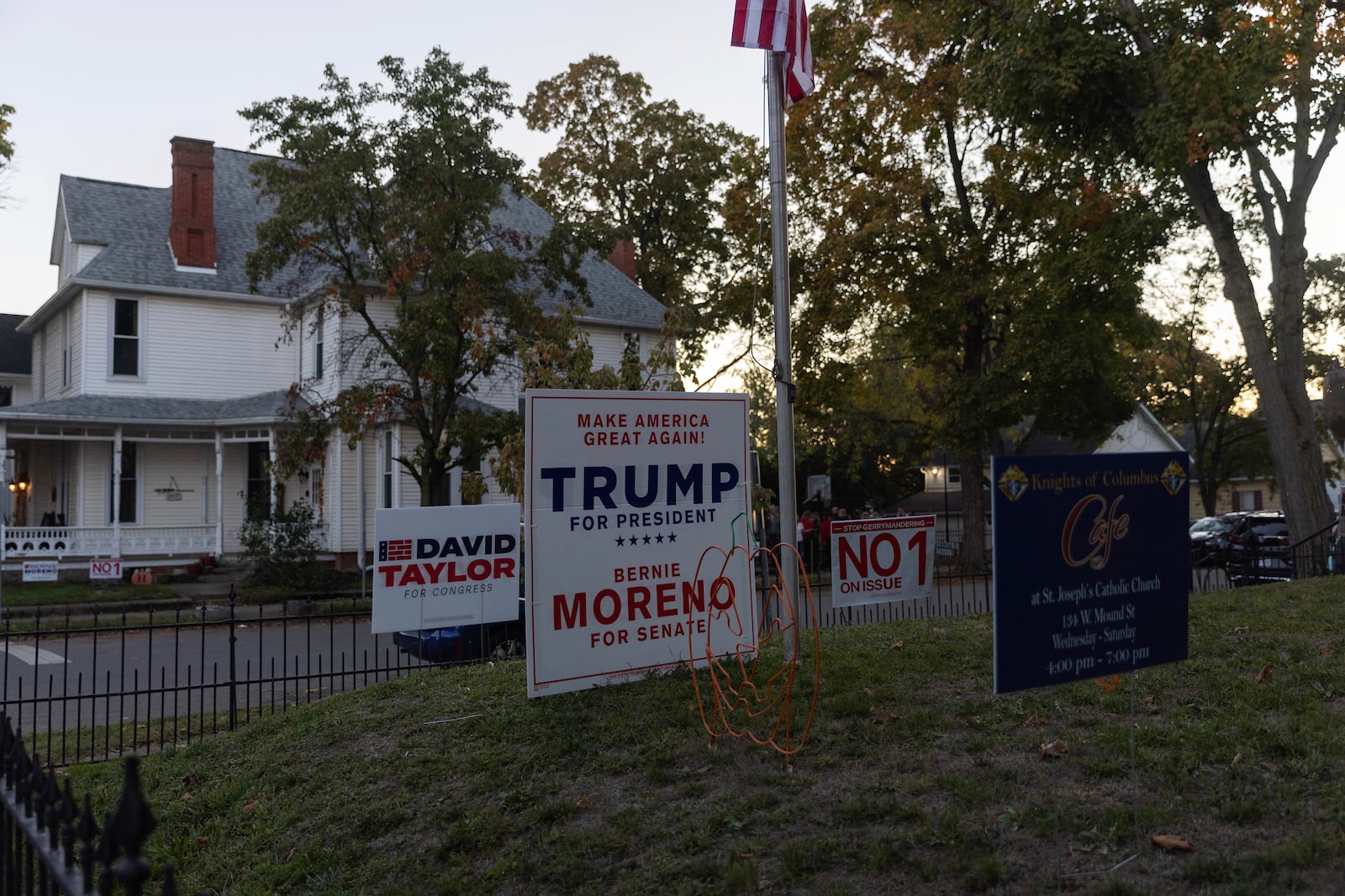 
                        Signs for Donald Trump and Bernie Moreno, a first-time political candidate who is backed by Trump, in Circleville, Ohio, on Oct. 18, 2024. Sen. Brown has spent his decades in Congress establishing a track record as a populist champion on economic issues. But in the closing days of his re-election race, abortion has become a key emphasis. (Maddie McGarvey/The New York Times)
                      