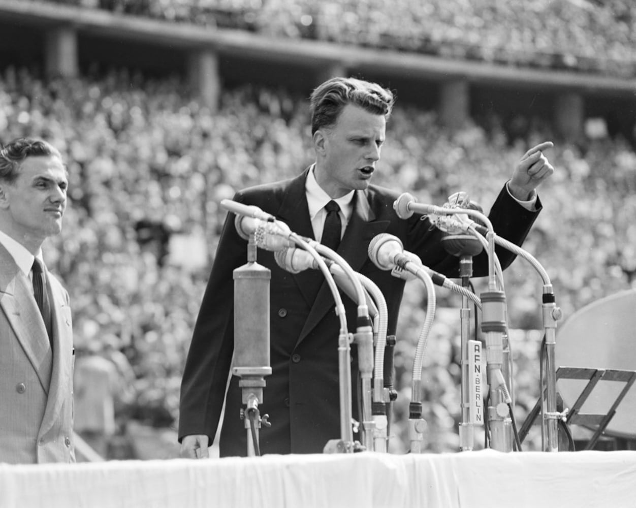 Photos: Billy Graham through the years