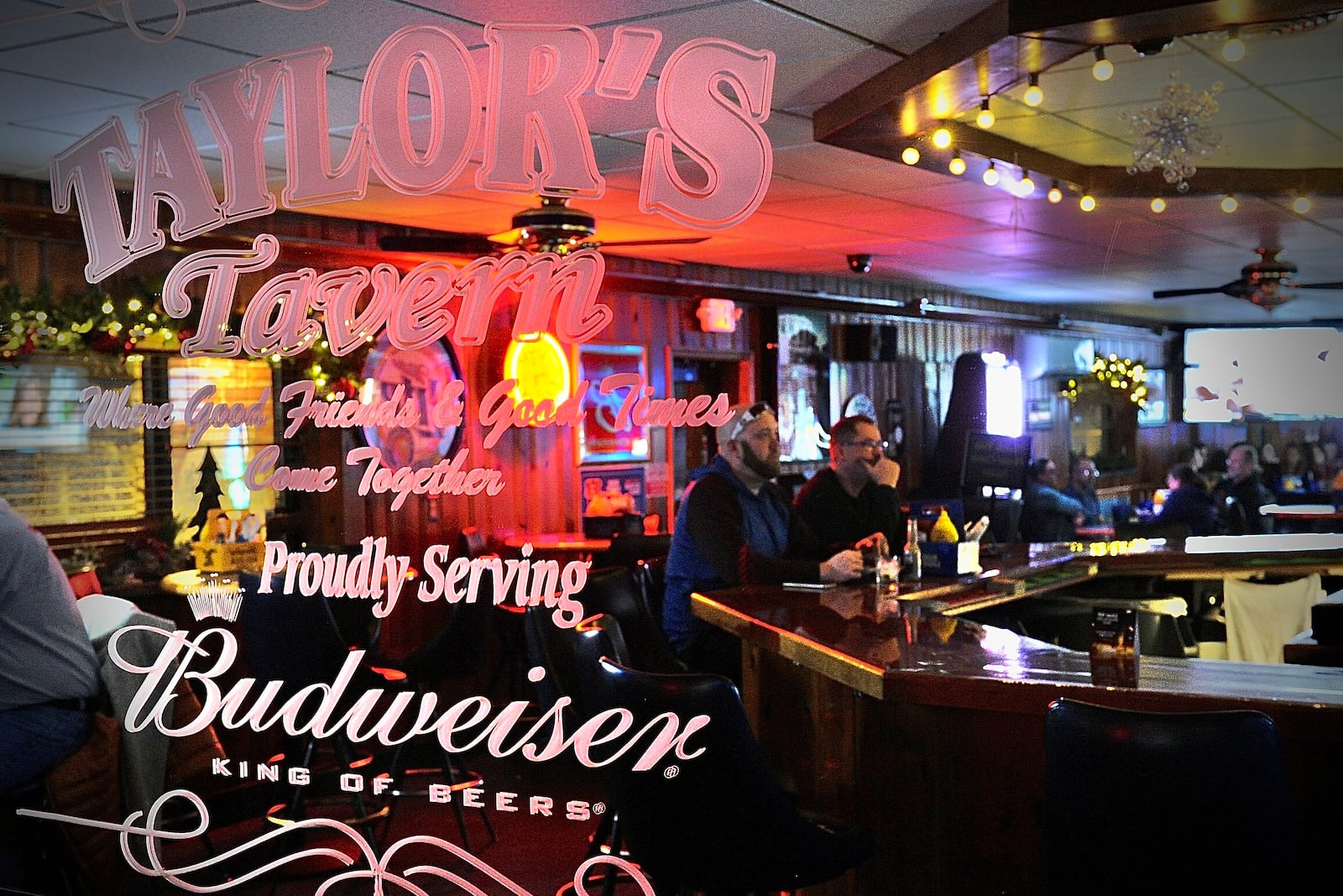 Taylor's Tavern on Dayton Road is one of the locations in Clark county you can bet on sports Jan. 1, 2023. MARSHALL GORBY\STAFF