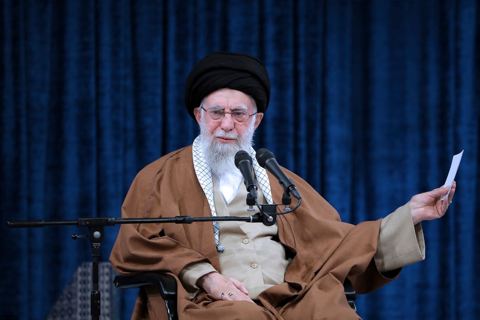 In this photo released by an official website of the office of the Iranian supreme leader, Supreme Leader Ayatollah Ali Khamenei speaks in a meeting with a group of air force officers in Tehran, Iran, Friday, Feb. 7, 2025. (Office of the Iranian Supreme Leader via AP)