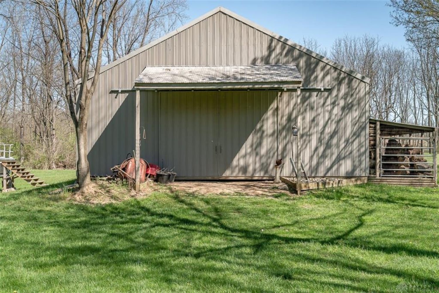 PHOTOS: Brick ranch with 5-car garage on market near Fairborn