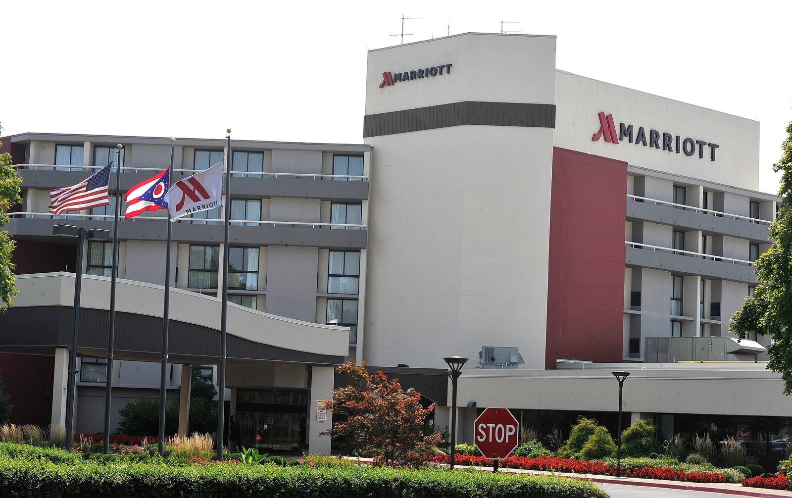 The Dayton Marriott at the University of Dayton will be laying off 117 workers, Concord Hospitality Enterprises is warning Ohio government. MARSHALL GORBY\STAFF