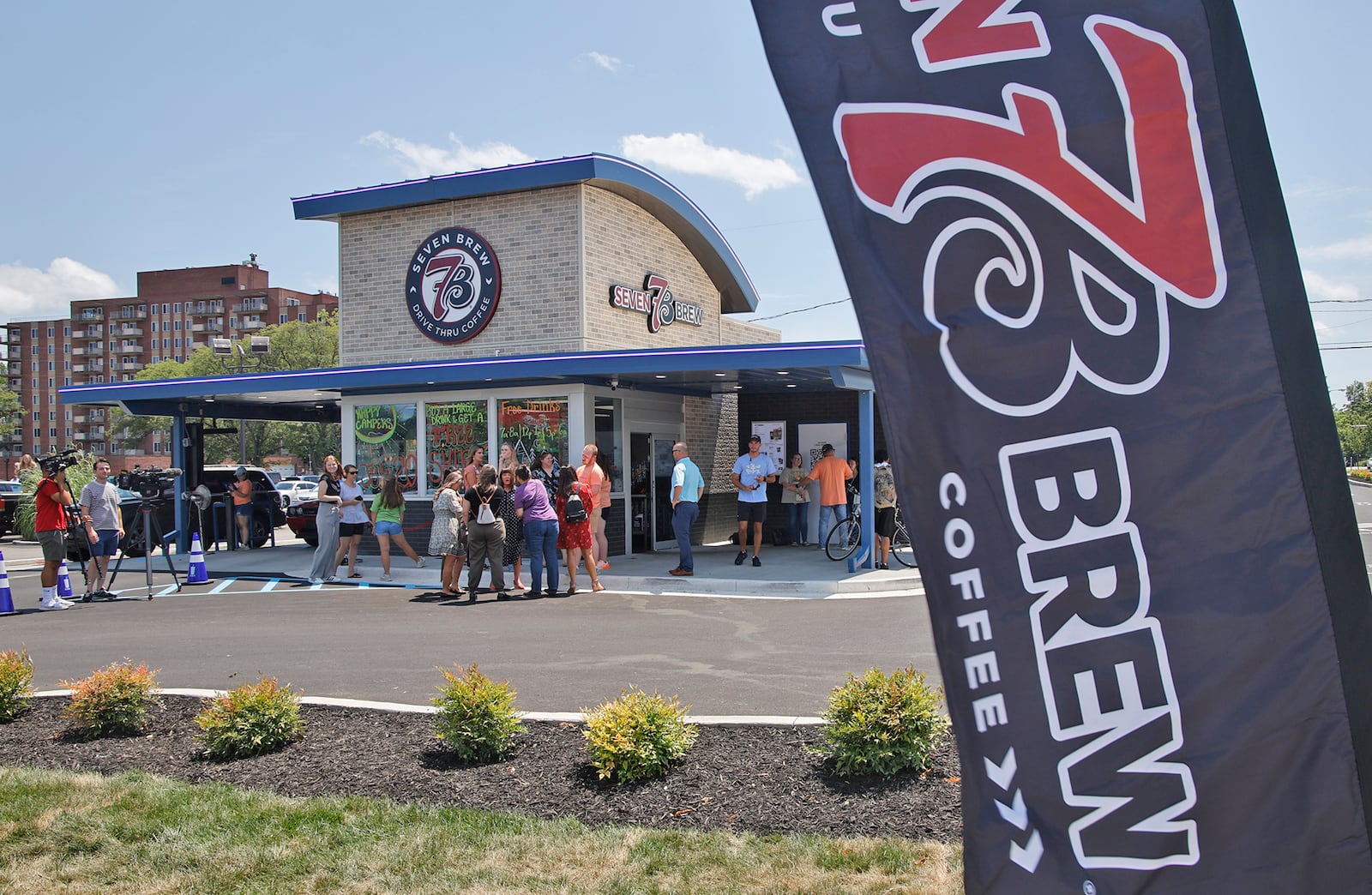 A ribbon cutting ceremony was held for the new Seven Brew location at the intersection of East Main Street and Belmont Avenue in Springfield Tuesday, July 16, 2024. The new  Seven Brew is the first in area. It offers hot and cold coffee drinks as well as energy drinks, milk shakes and smoothies. BILL LACKEY/STAFF