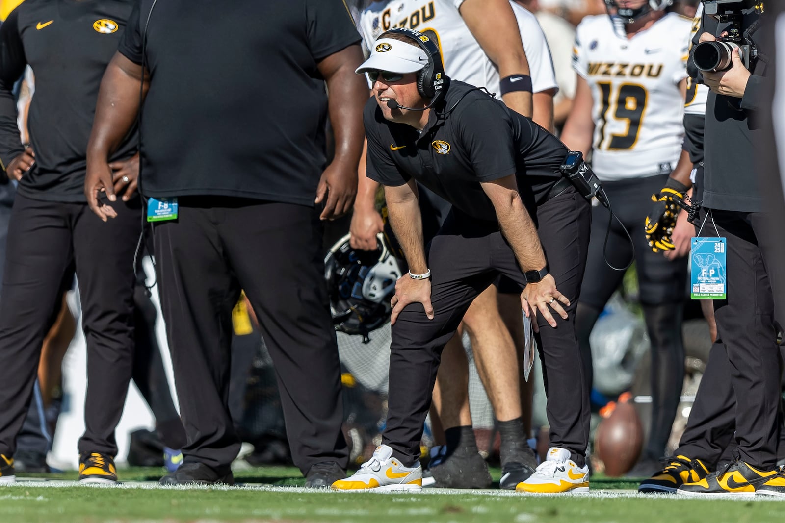 Missouri head coach Eliah Drinkwitz tracks his team during the first half of an NCAA college football game against Alabama, Saturday, Oct. 26, 2024, in Tuscaloosa, Ala. (AP Photo/Vasha Hunt)