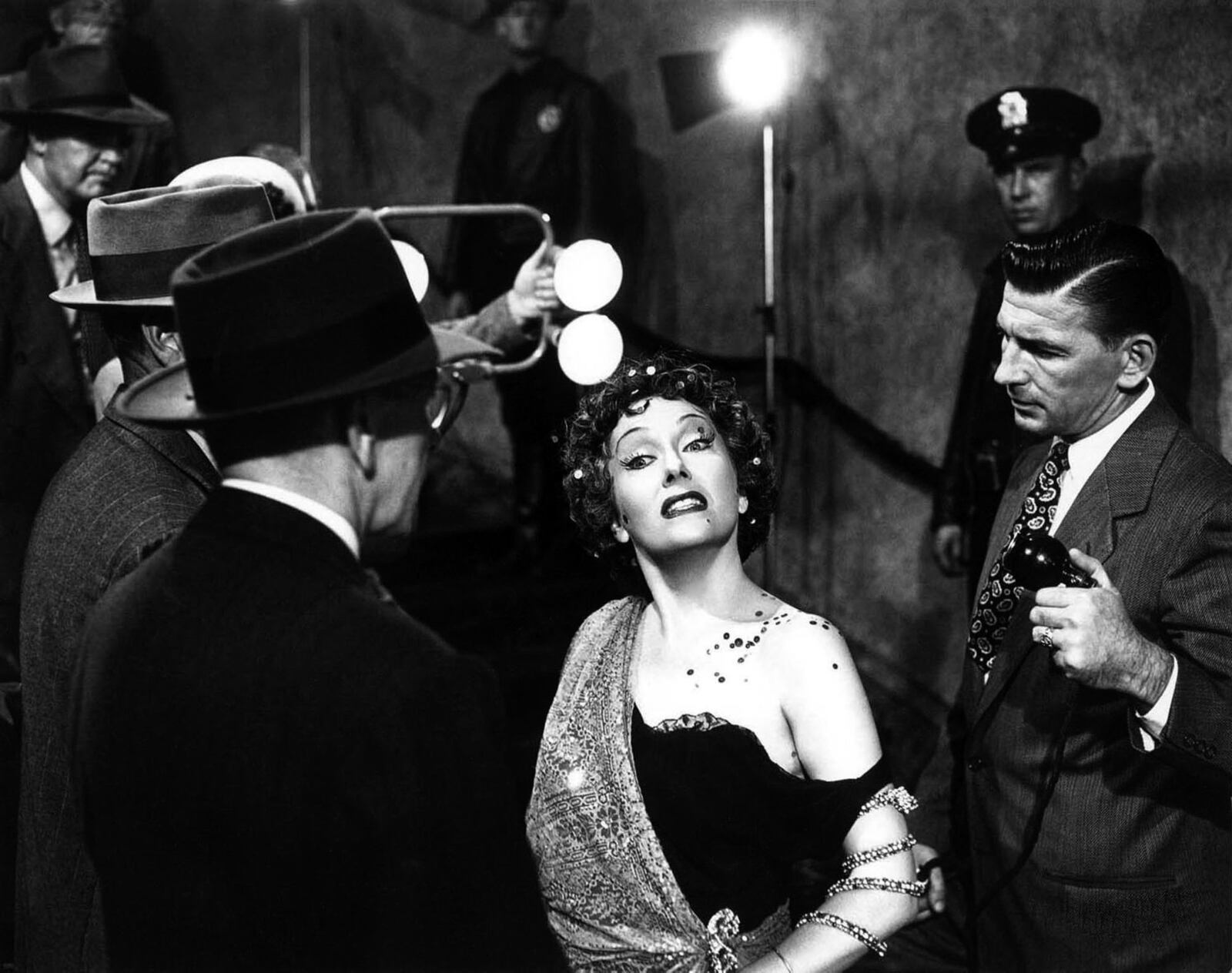 “Sunset Boulevard,” starring Gloria Swanson, is one of the Paramount classic films now available for watching through a partnership with Kanopy. File photo