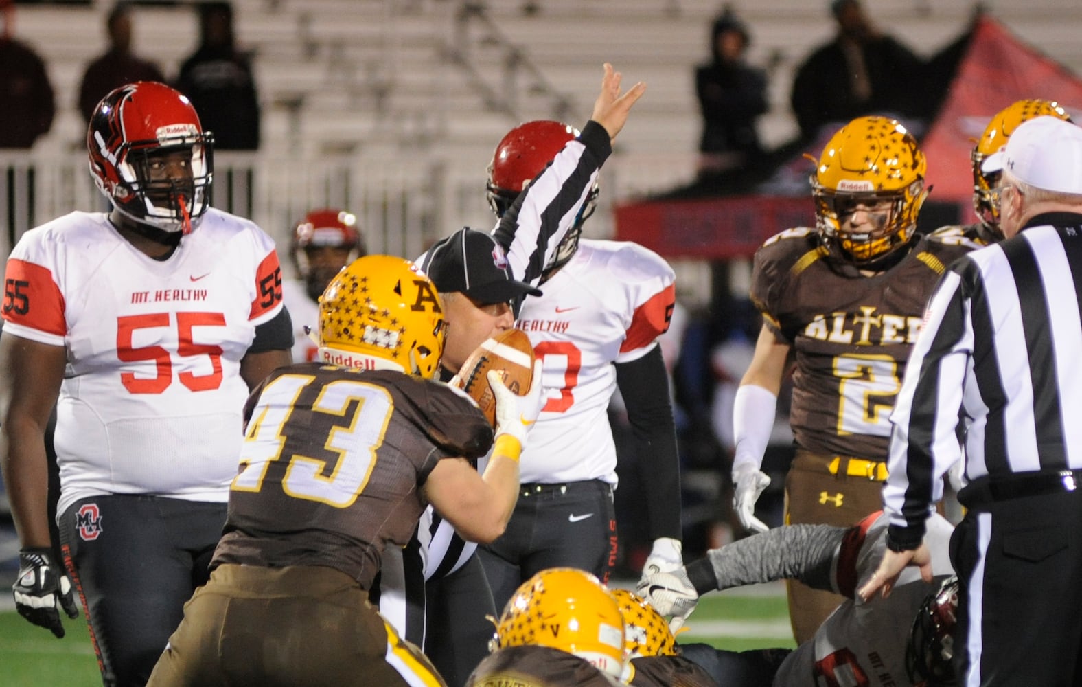 PHOTOS: Alter vs. Cin. Mt. Healthy, football playoffs