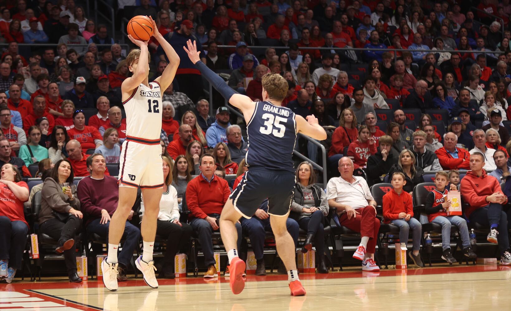 Dayton vs. Longwood