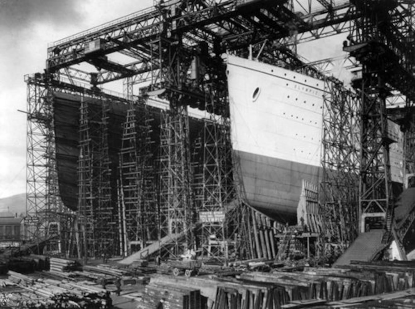 RMS Titanic sinks, April 15, 1912