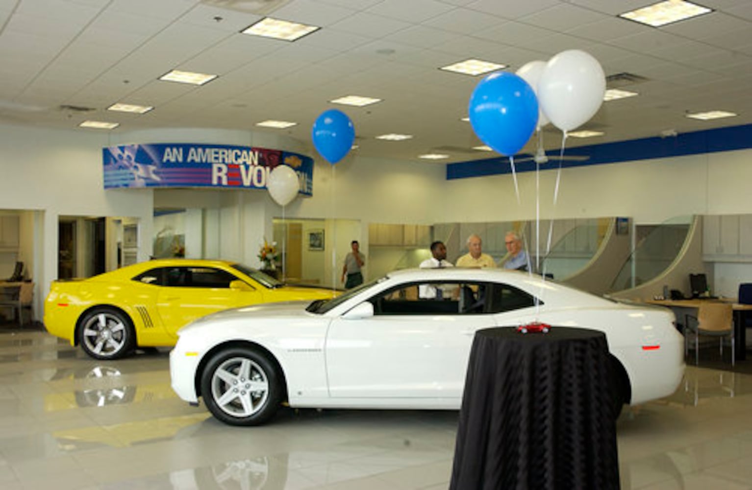 Voss Chevrolet opens all-new facility