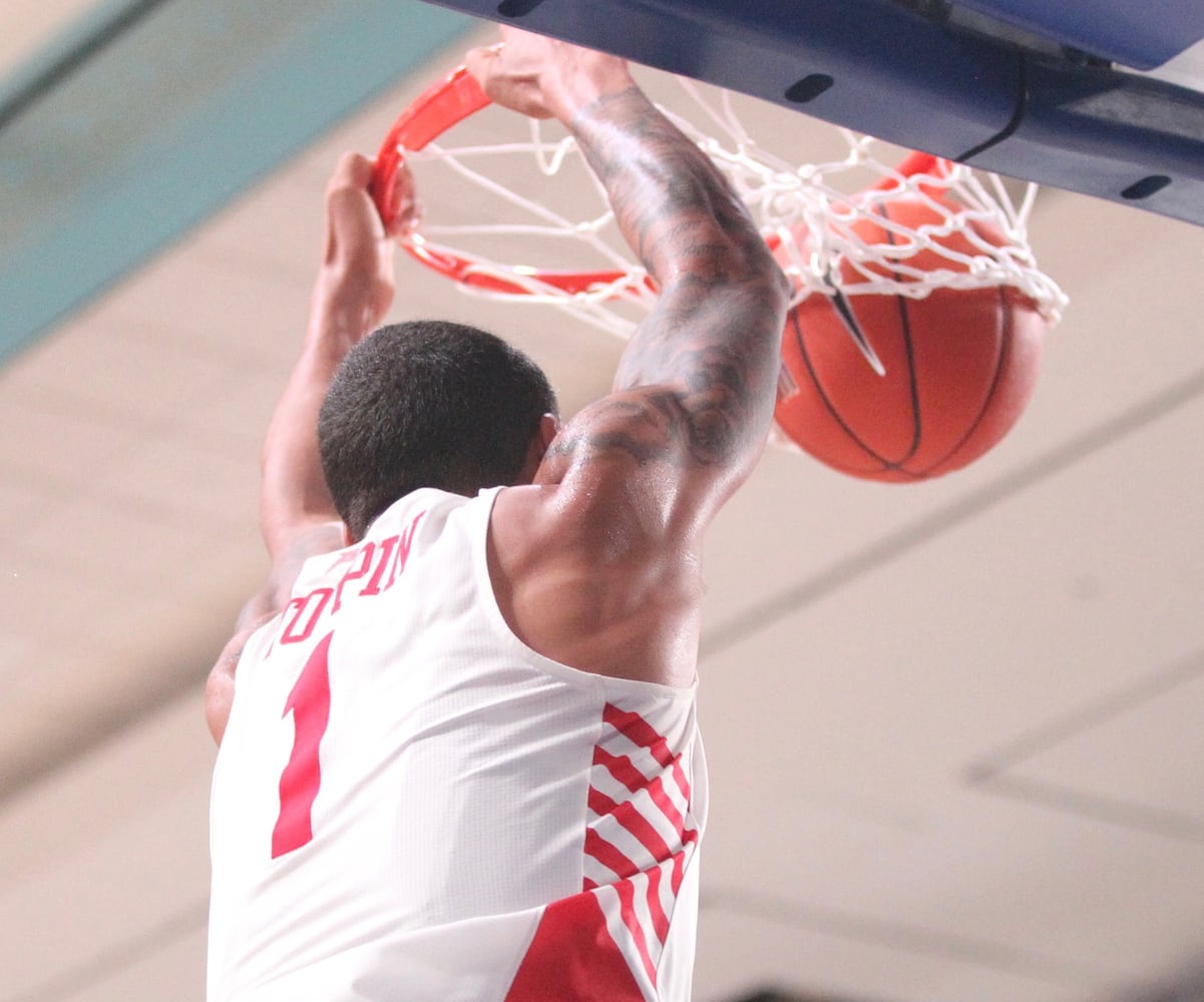 Photos: Dayton Flyers fall to Virginia in Battle 4 Atlantis semifinals