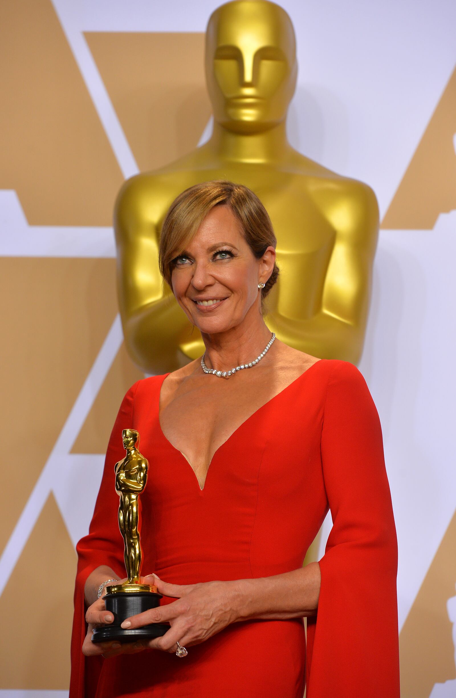 Best Supporting Actress Allison Janney, "I, Tonya" backstage at the 90th Academy Awards on Sunday, March 4, 2018, at the Dolby Theatre at Hollywood & Highland Center in Hollywood. (Scott Varley/TNS)