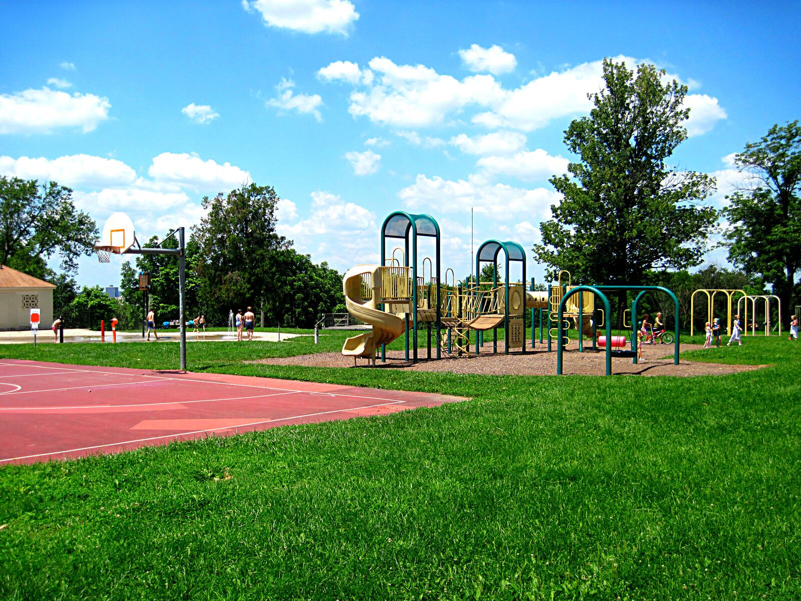 Walnut Hills Park, at Wayne and Woodman Avenues, was established in 1926 by the city of Dayton, sits on over 9 acres and features a ball diamond, pavilion, viewing platform, playground, sprayground, along with tennis courts and a roller hockey rink. Walnut Hills sits on about 250 acres of Dayton land running the length of Wayne and Wyoming Avenues up to Watervliet Avenue and Pursell Avenue. VIVIENNE MACHI / STAFF