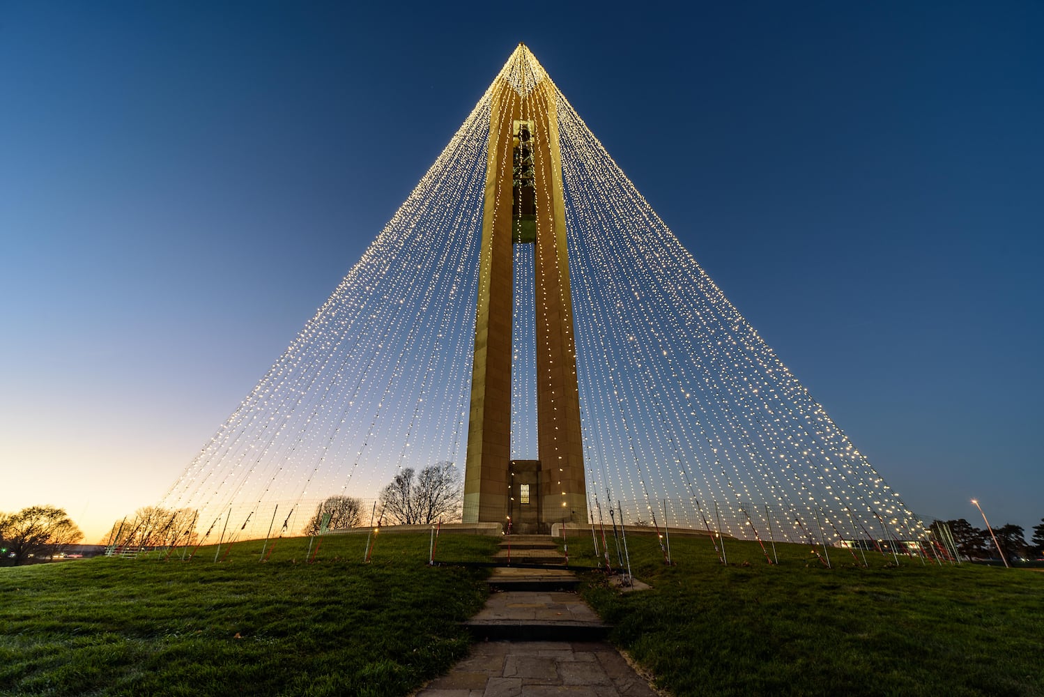 PHOTOS: Illumination of the Carillon Tree of Light