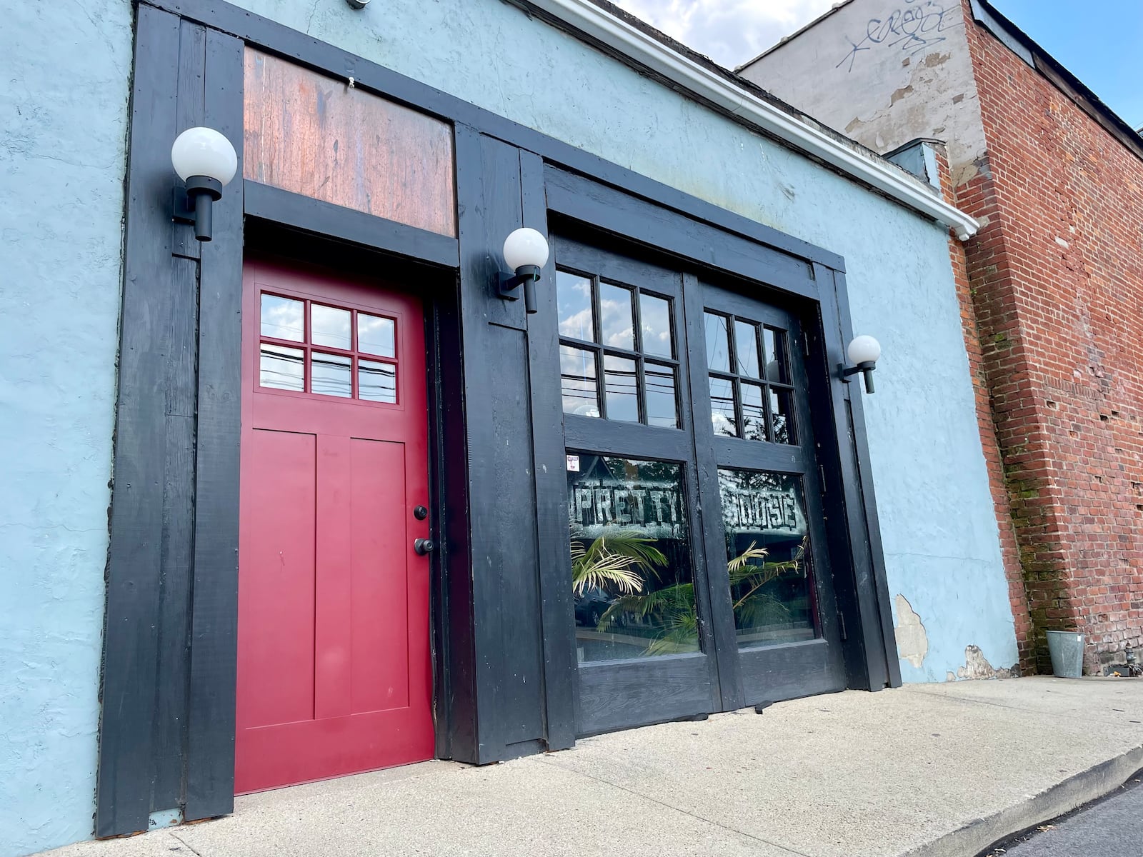 Burgess and Jeanine Gow of 521 LLC have purchased the Dietz Block building on Wayne Avenue in Dayton. NATALIE JONES/STAFF