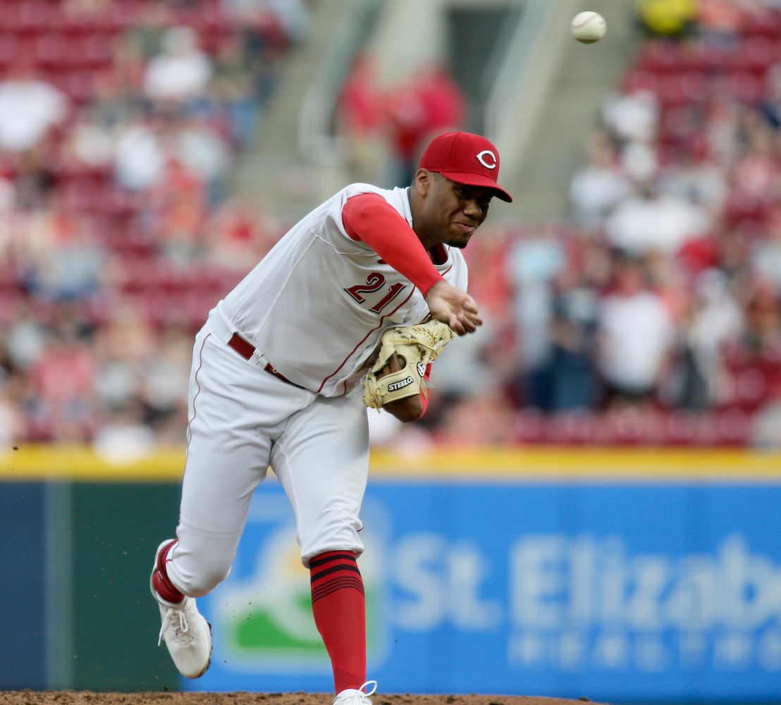 Reds vs. Cardinals