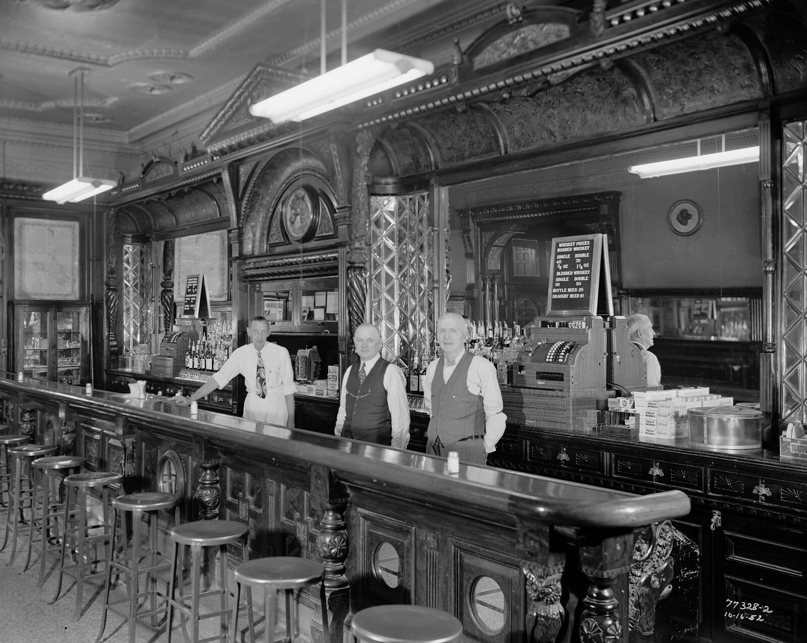 A view of the bar, circa 1952, built for the Pony House Restaurant in 1882 by woodworkers for Daytn's Barney & Smith Car Company. PHOTO DAYTON HISTORY