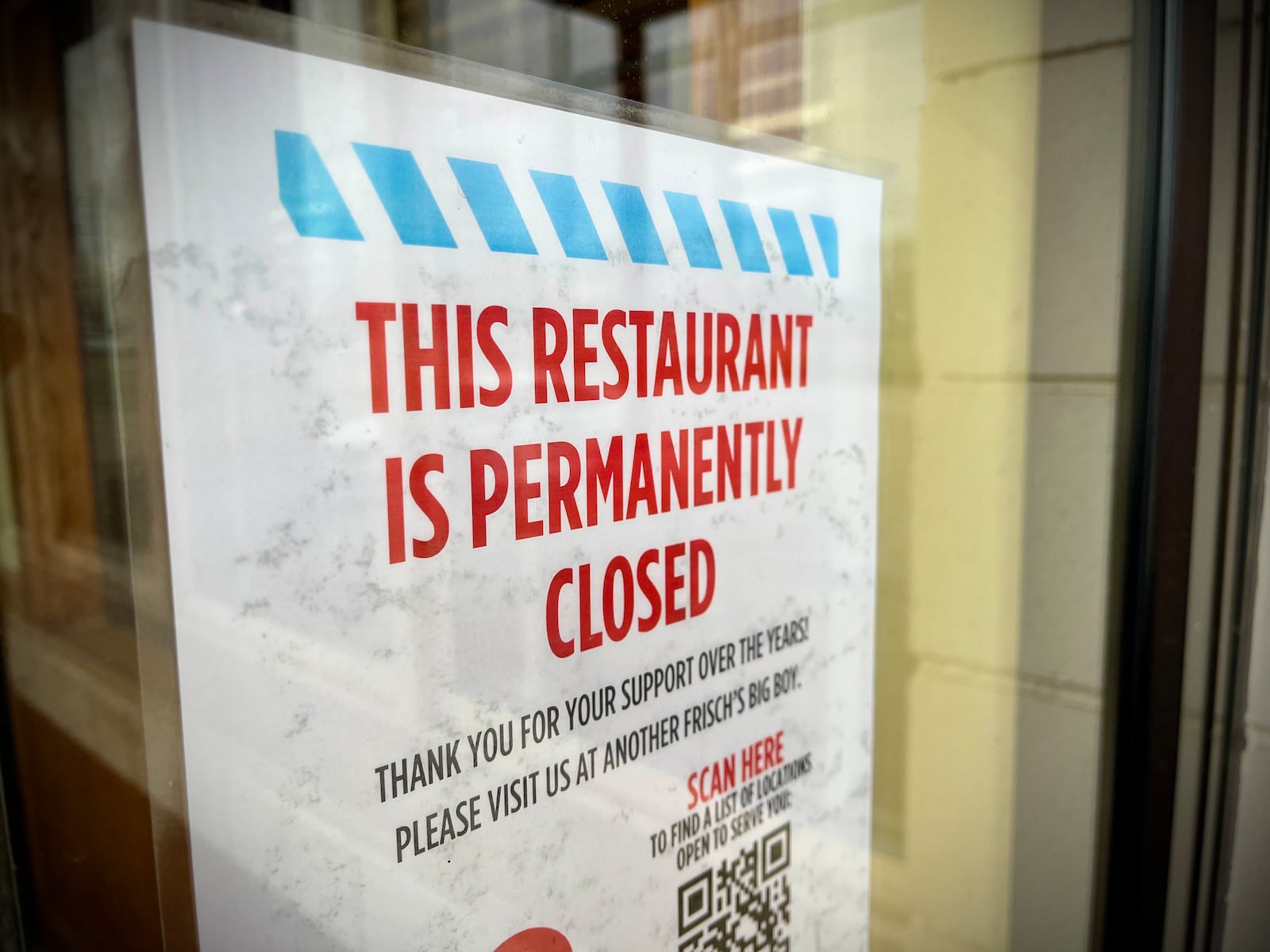 The Frisch’s Big Boy restaurant at 3110 Colonel Glenn Highway in Fairborn is permanently closed. NATALIE JONES/STAFF