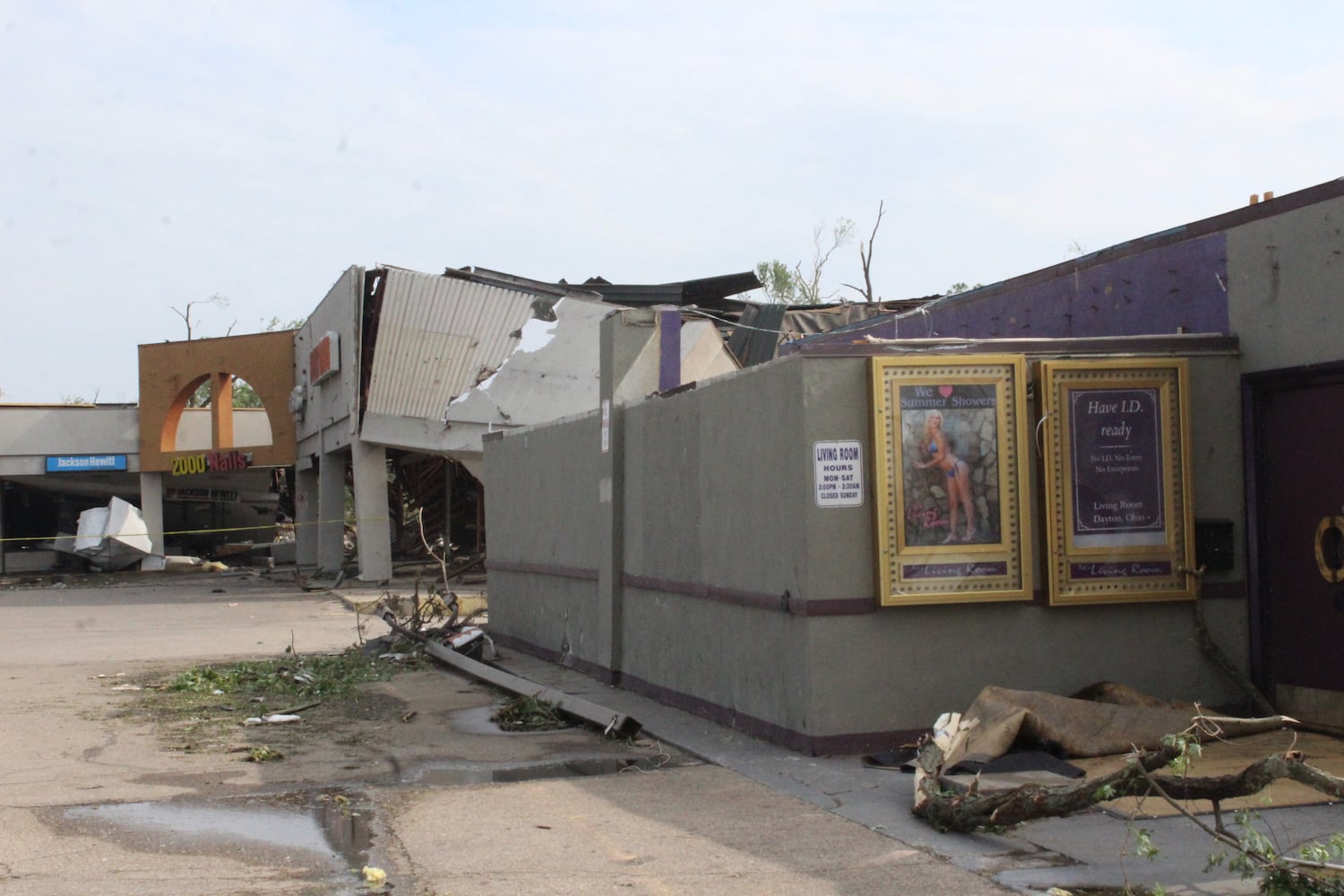 PHOTOS: Daylight reveals widespread damage from Monday storms