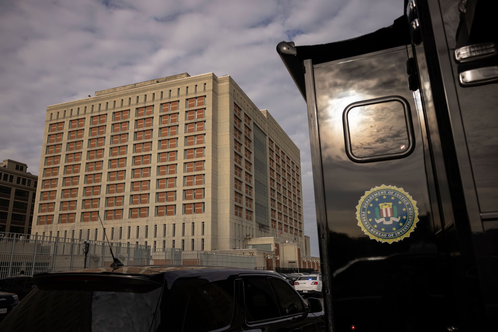 An FBI truck is parked outside the Metropolitan Detention Center during an interagency operation, Monday, Oct. 28, 2024, in the Brooklyn Borough of New York. (AP Photo/Yuki Iwamura)