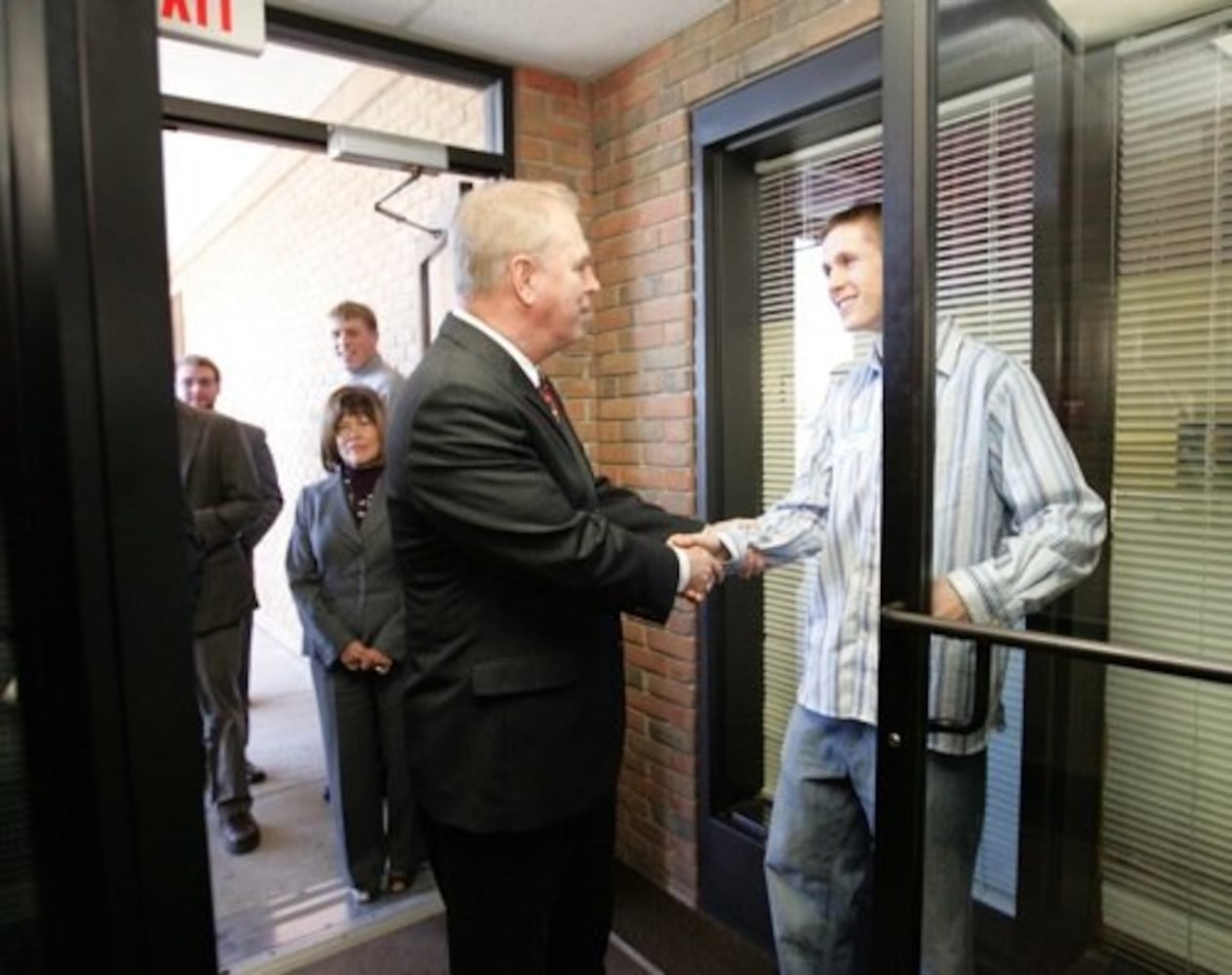 Strickland visits Xenia school