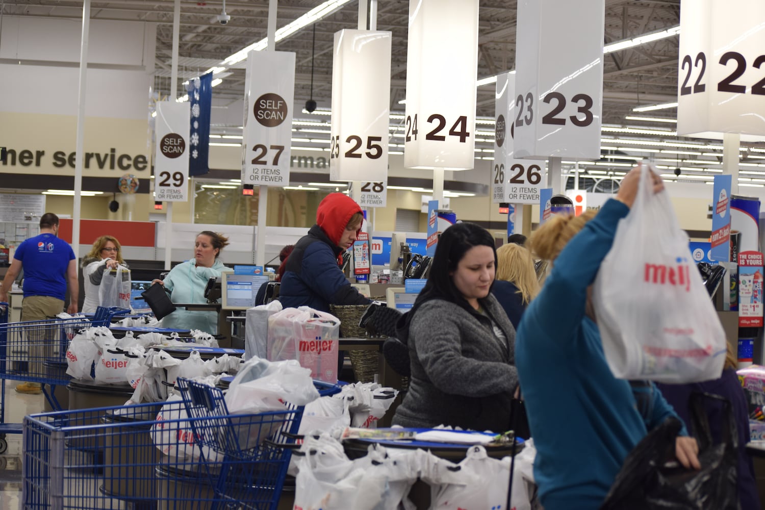 PHOTOS: Did we spot you Thanksgiving shopping today?