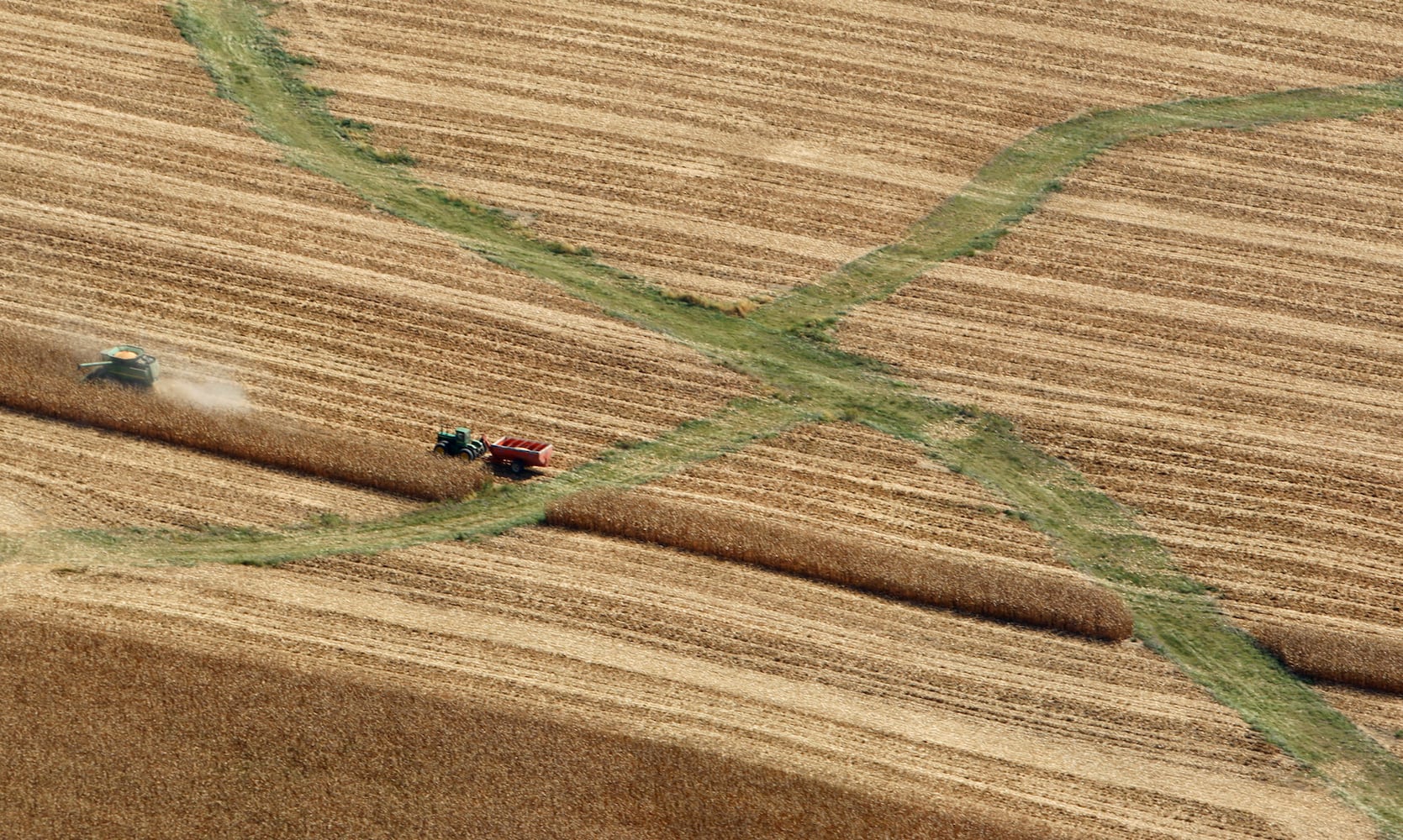 Dayton aerial archive highlights Miami Valley