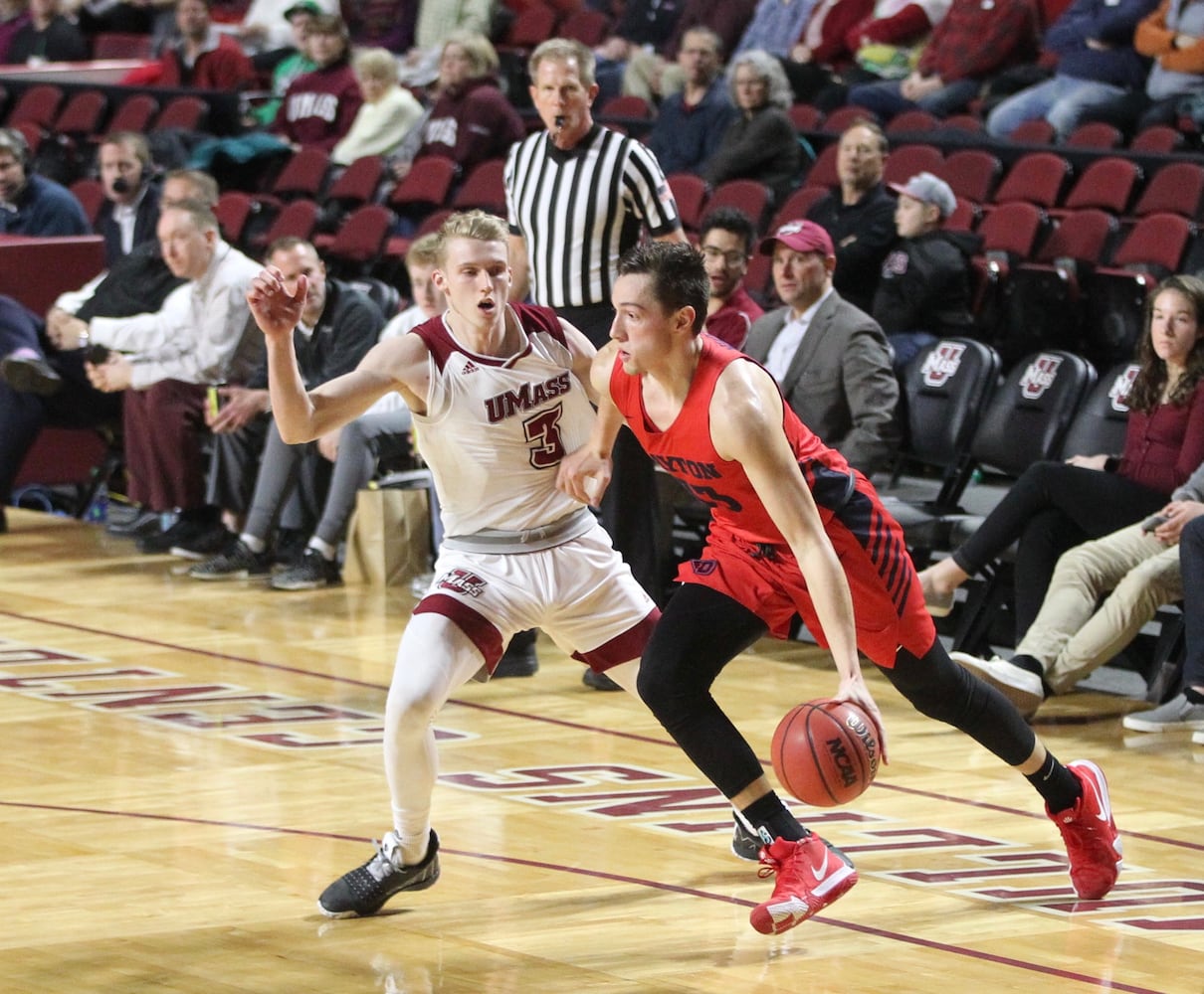 Twenty photos: Dayton Flyers vs. UMass