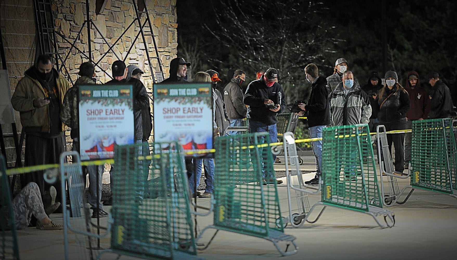 PHOTOS: Black Friday shopping in Miami Valley