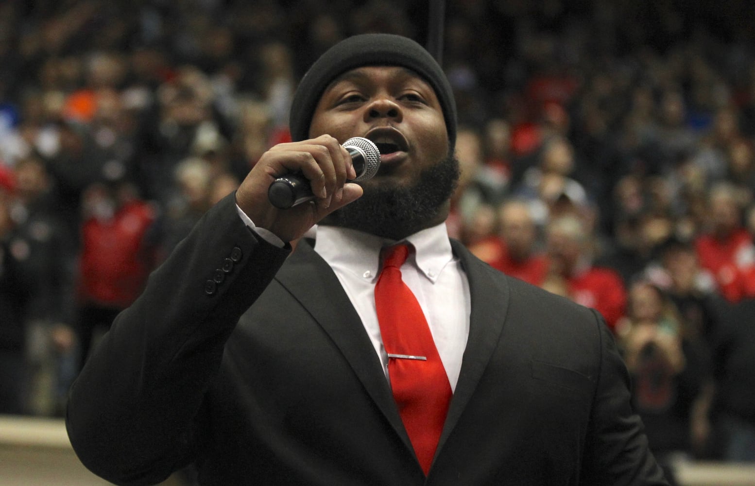 Pregame photos: Ohio State shows off new uniforms