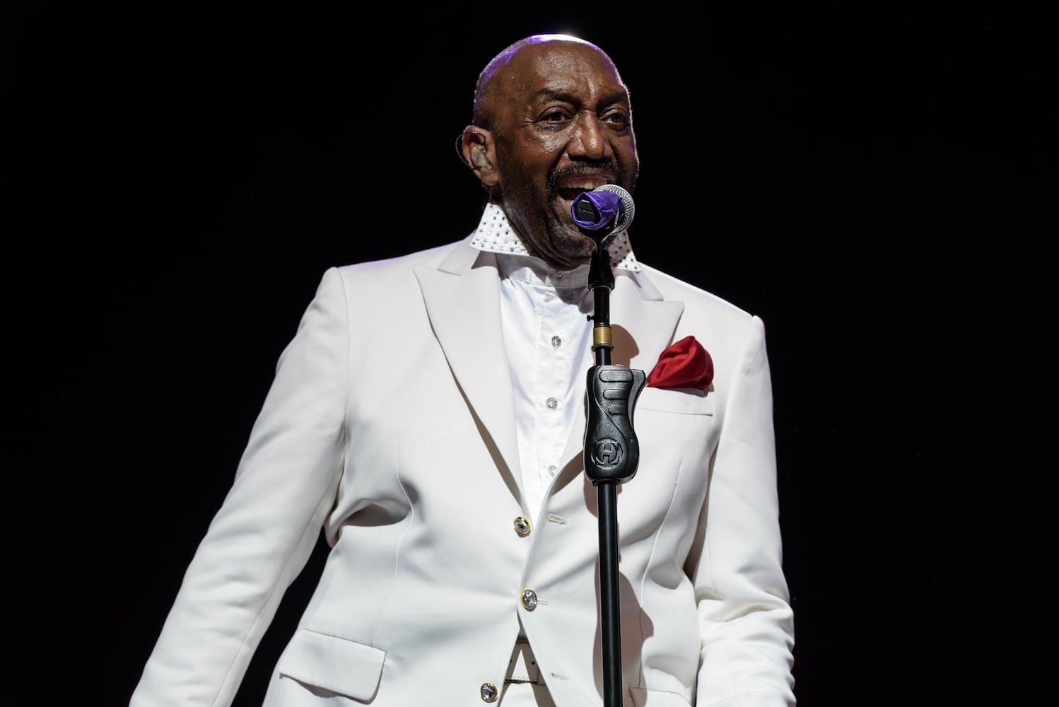 PHOTOS: The Temptations & The Righteous Brothers Live at Rose Music Center