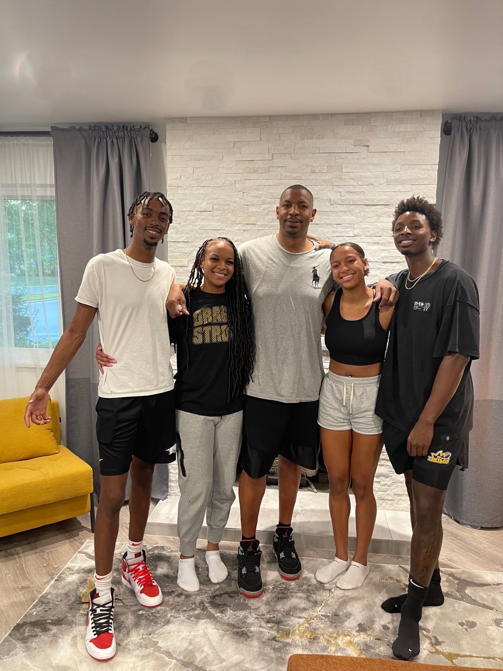 The Tate family hoopers:  Jalen; Jada; dad Jermaine; Jocelyn; Jae’Sean. CONTRIBUTED