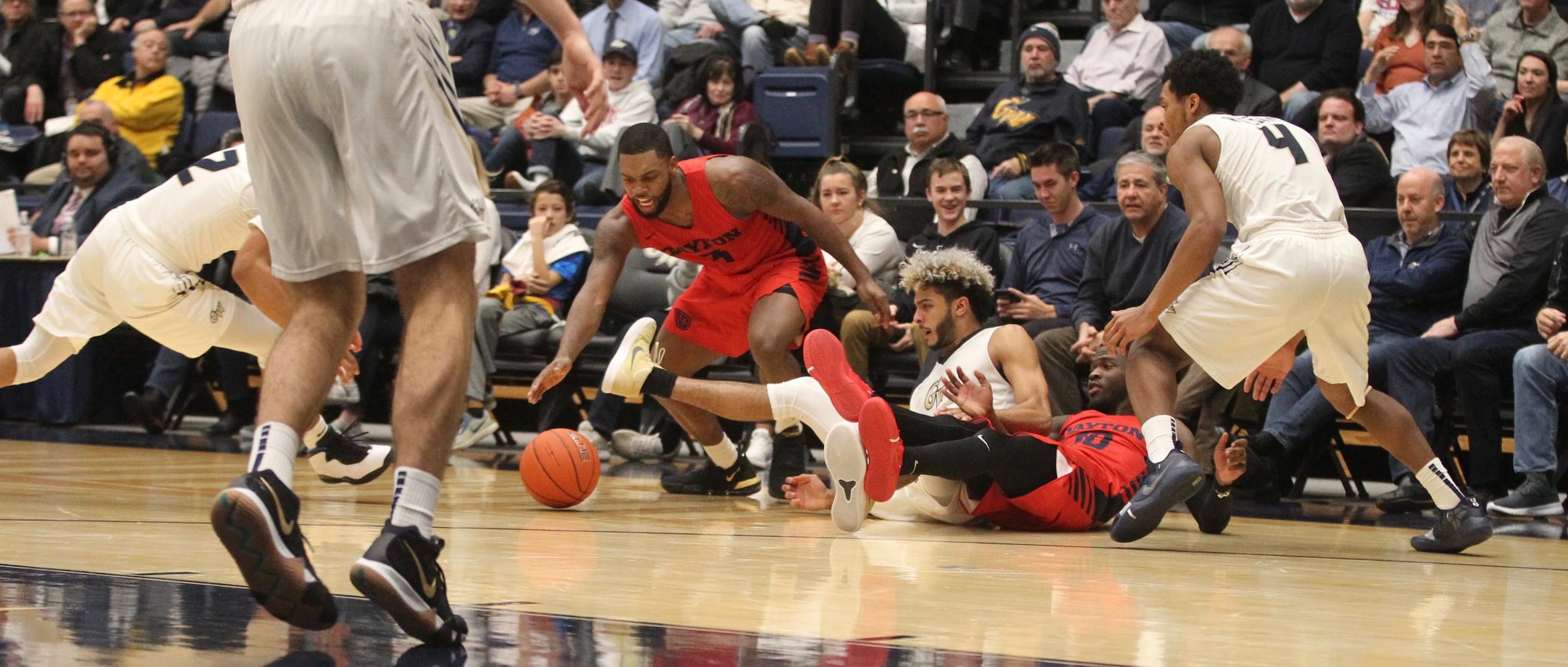 Twenty photos: Dayton Flyers vs. George Washington Colonials