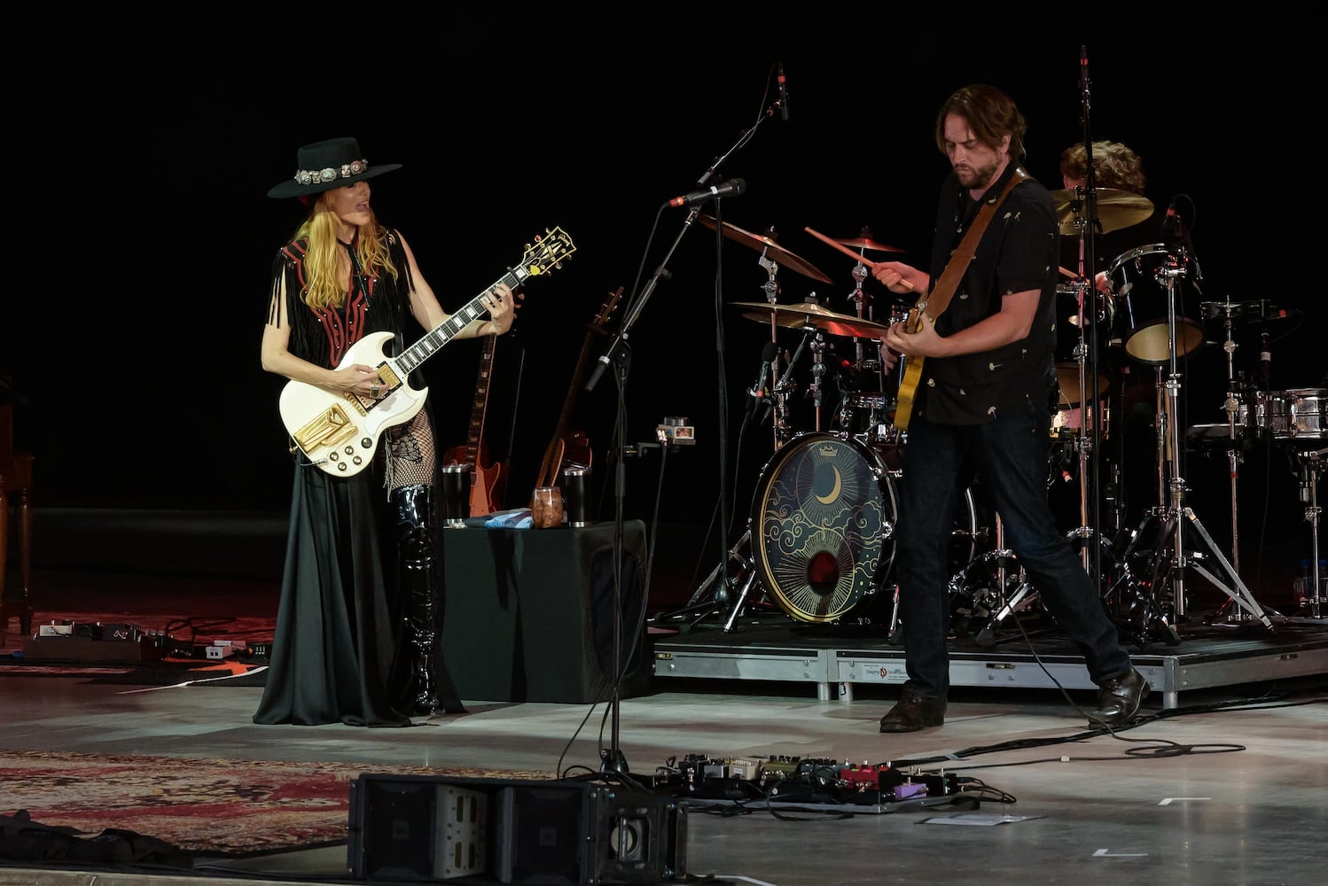 PHOTOS: Jewel & Melissa Etheridge live at Rose Music Center