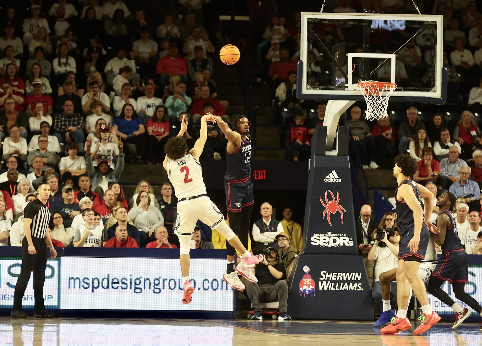 Richmond's Jordan King shoots against Dayton on Saturday, Jan. 27, 2024, at the Robins Center in Richmond, Va. David Jablonski/Staff