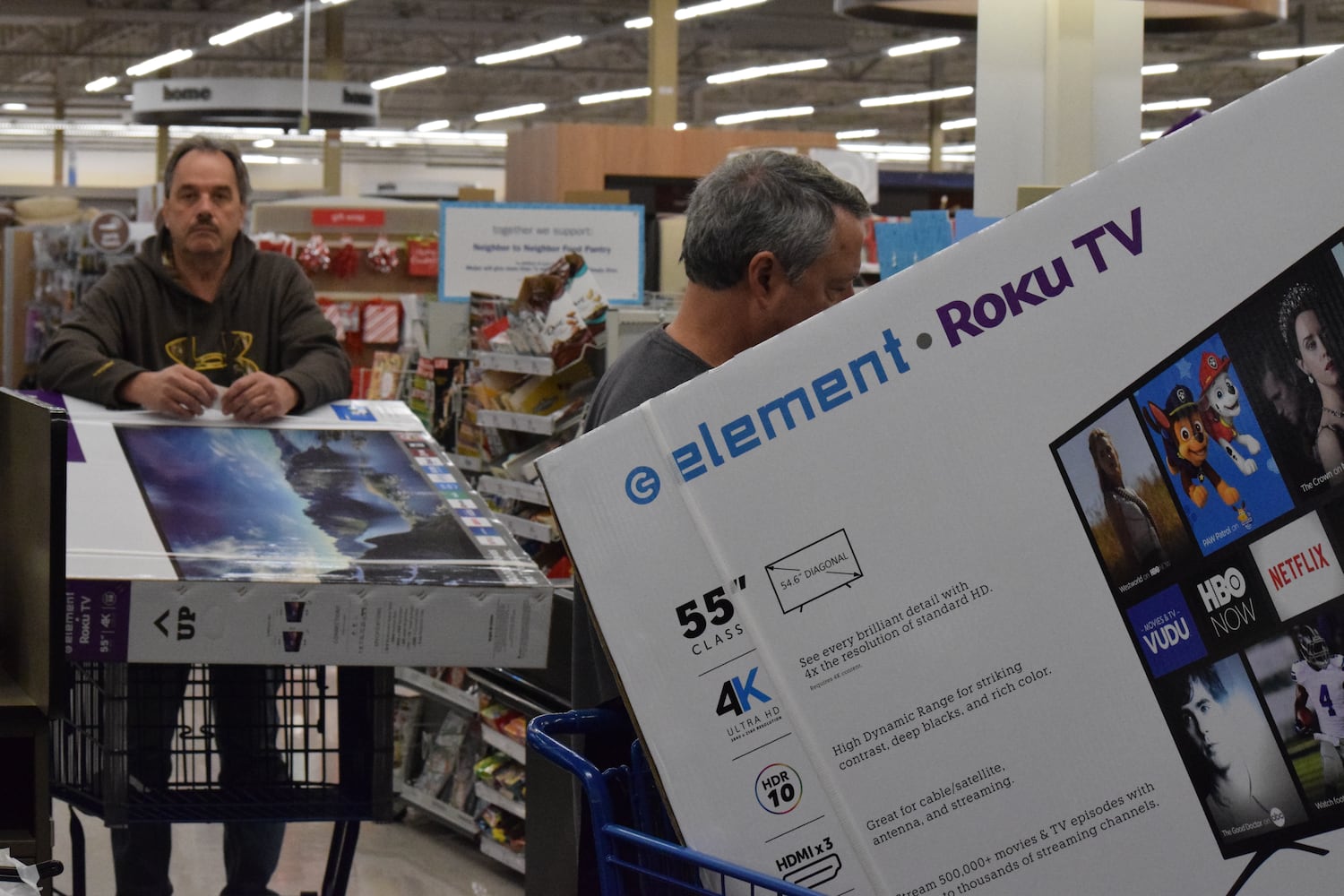 PHOTOS: Here's what local Meijer stores looked like Thanksgiving morning