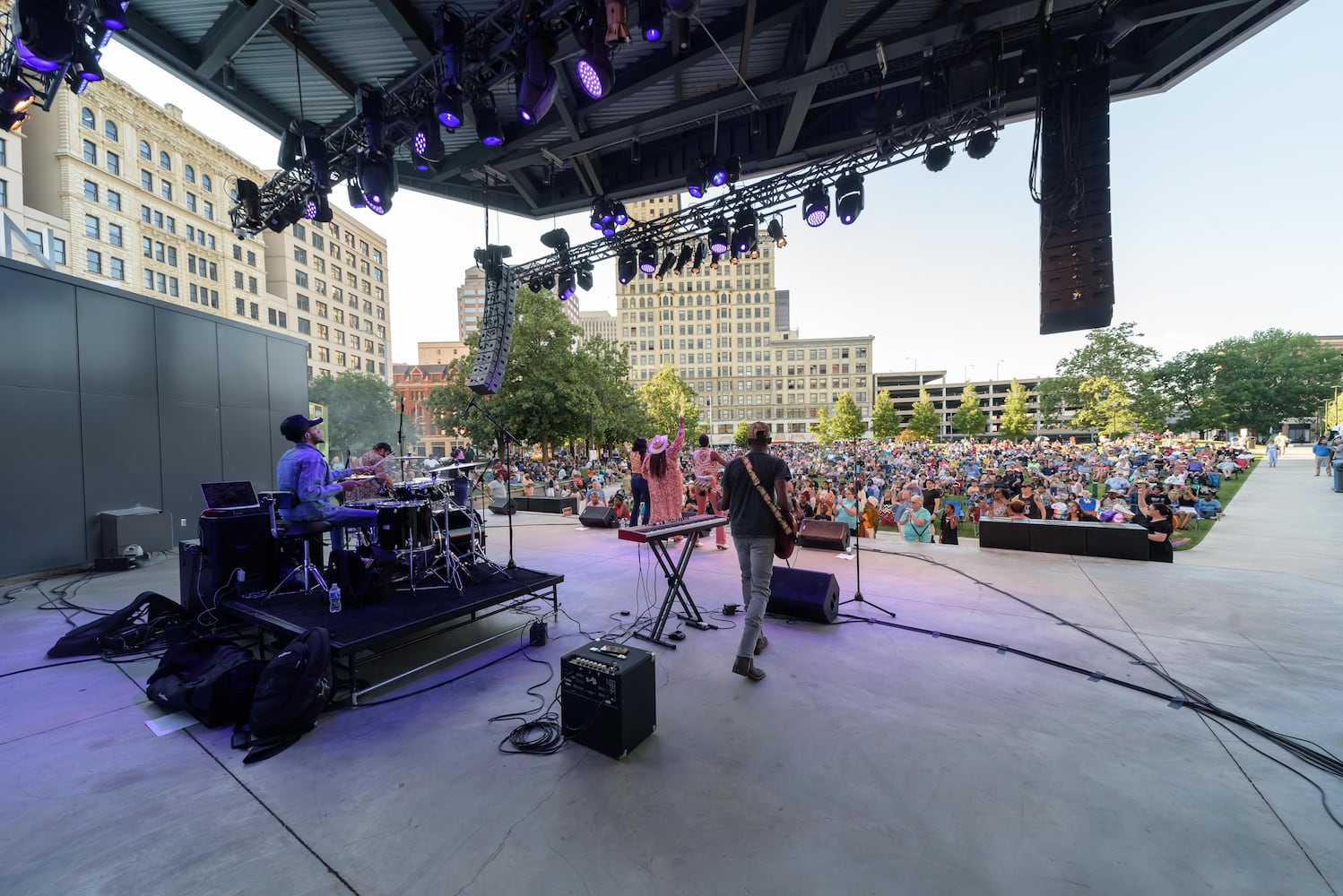 PHOTOS: Chapel Hart live at Levitt Pavilion