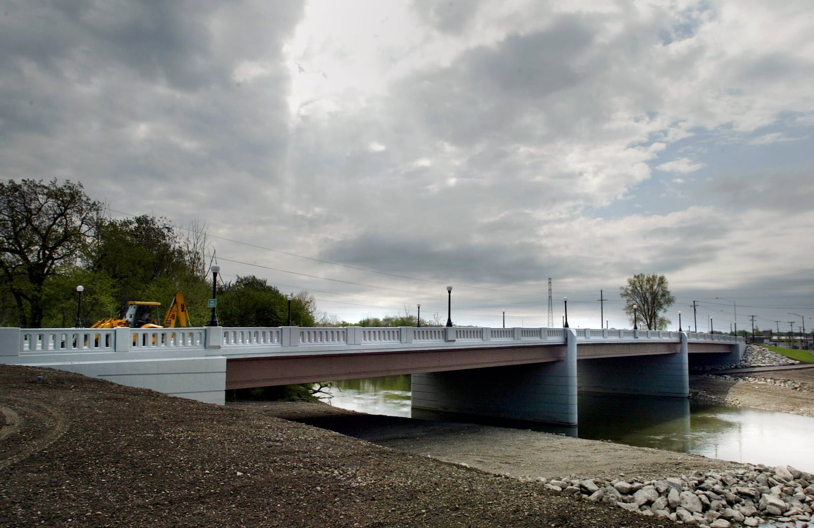 The new Findlay Street Bridge over the Mad River was dedicated in June 2006. by officials from the City of Dayton and the Ohio Department of Transportation. The new bridge replaces one originally constructed in 1926. Staff photo by Chris Stewart