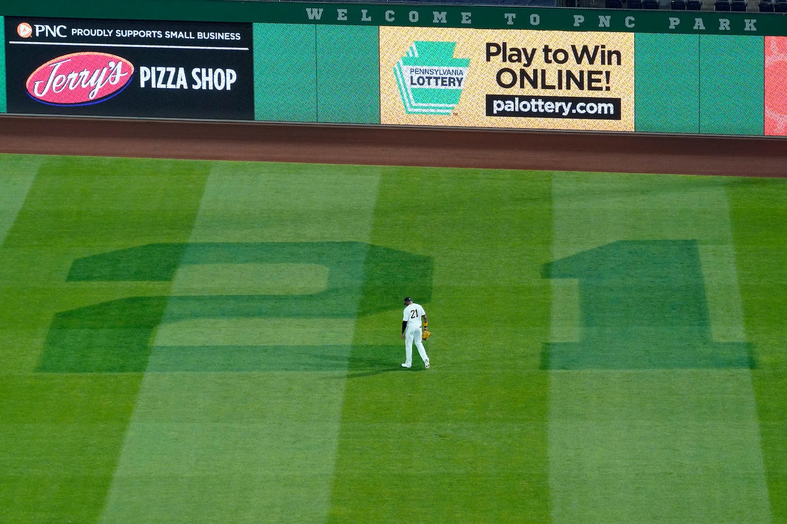 Pittsburgh Pirates right fielder Gregory Polanco stands in right field during the fourth inning of the team's baseball game against the Chicago White Sox in Pittsburgh, Wednesday, Sept 9, 2020. The Pirates are wearing Hall of Fame right fielder Roberto Clemente's No. 21 for Roberto Clemente Day. (AP Photo/Gene J. Puskar)