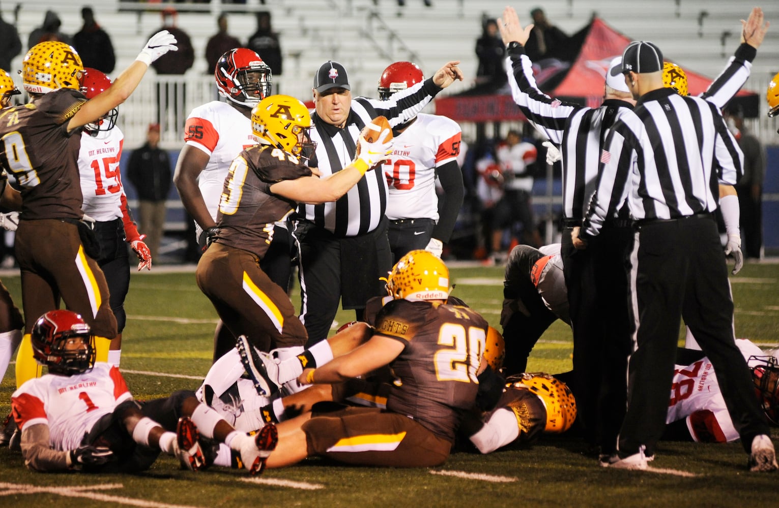 PHOTOS: Alter vs. Cin. Mt. Healthy, football playoffs