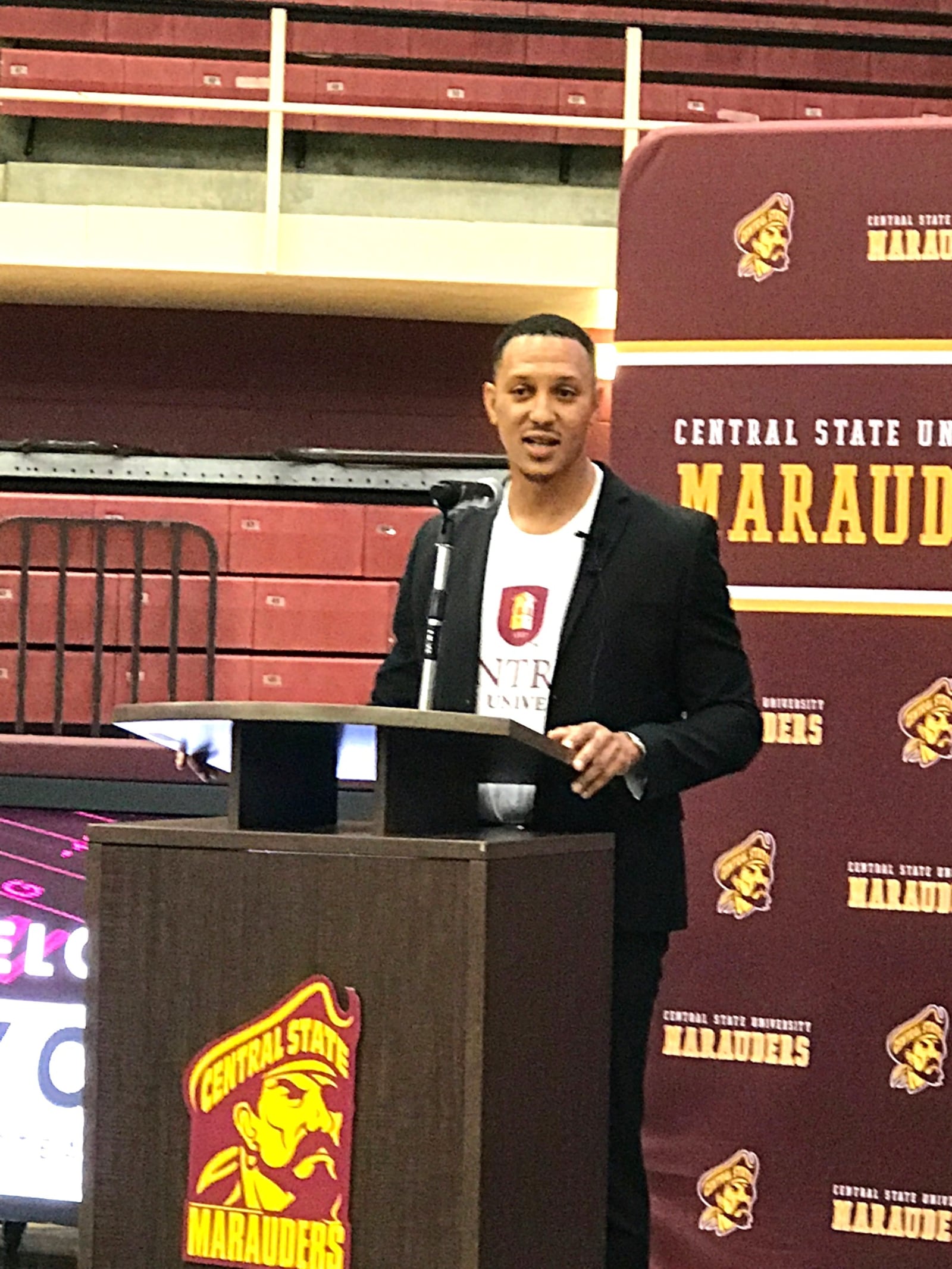 Former NFL cornerback Tony Carter has been named the new football coach at Central Strate University. After seven pro seasons with the Denver Broncos, New England Patriots and Indianapolis Colts, he entered the Bill Walsh Diversity Coaching Fellowship Program  which took him to several NFL teams, starting with the Oakland Raiders. He later was an assistant coach with the Detroit Lions and in the college ranks at Jacksonville University,  Southern Illinois and Southeastern. He also coached with the Orlando Guardians of the XFL. He was officially named the Central State coach at a press conference Thursday at the Beacom Lewis Gym on the CSU campus. Tom Archdeacon/CONTRIBUTED